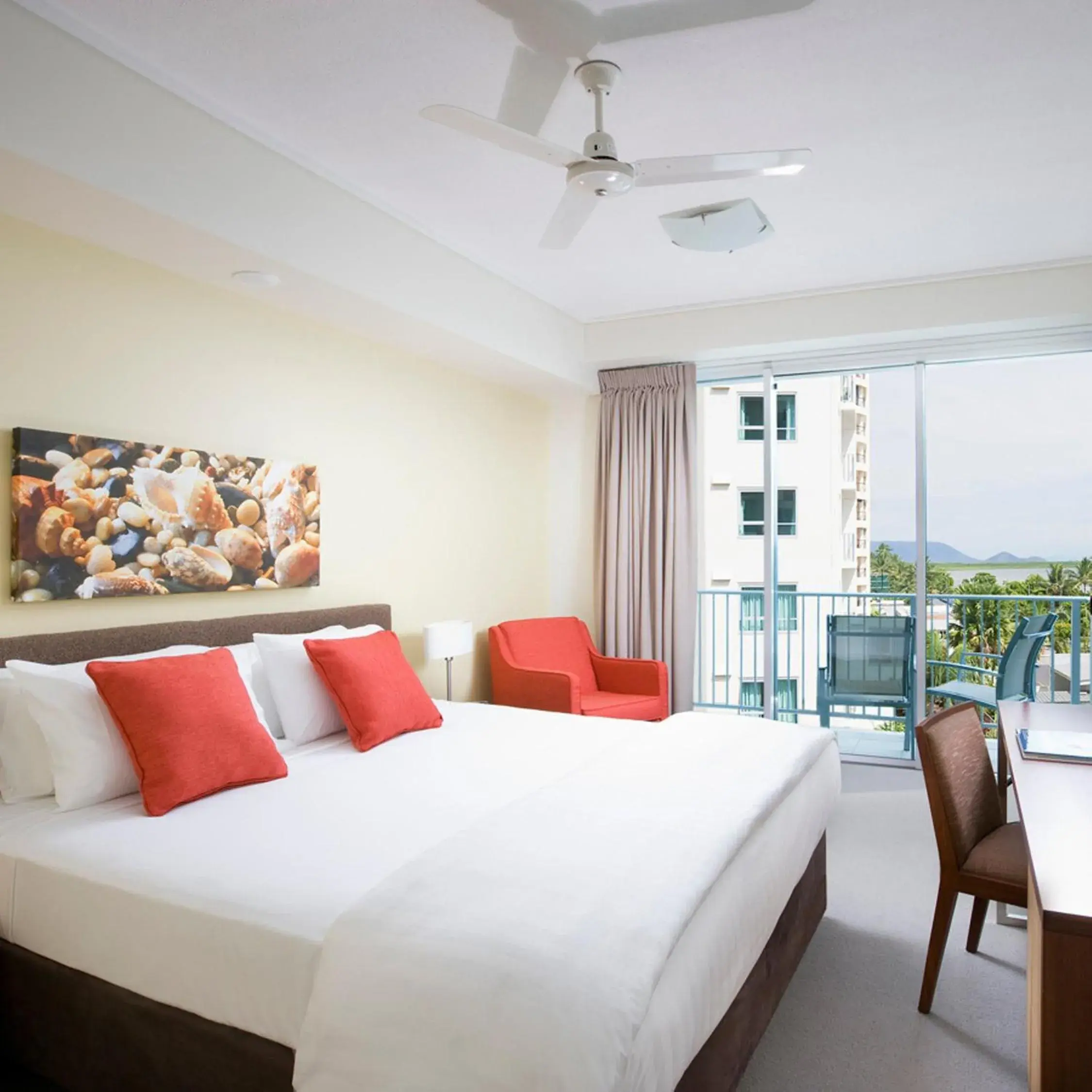 Photo of the whole room, Bed in Mantra Trilogy Photo of the whole room, Bed in Mantra Trilogy