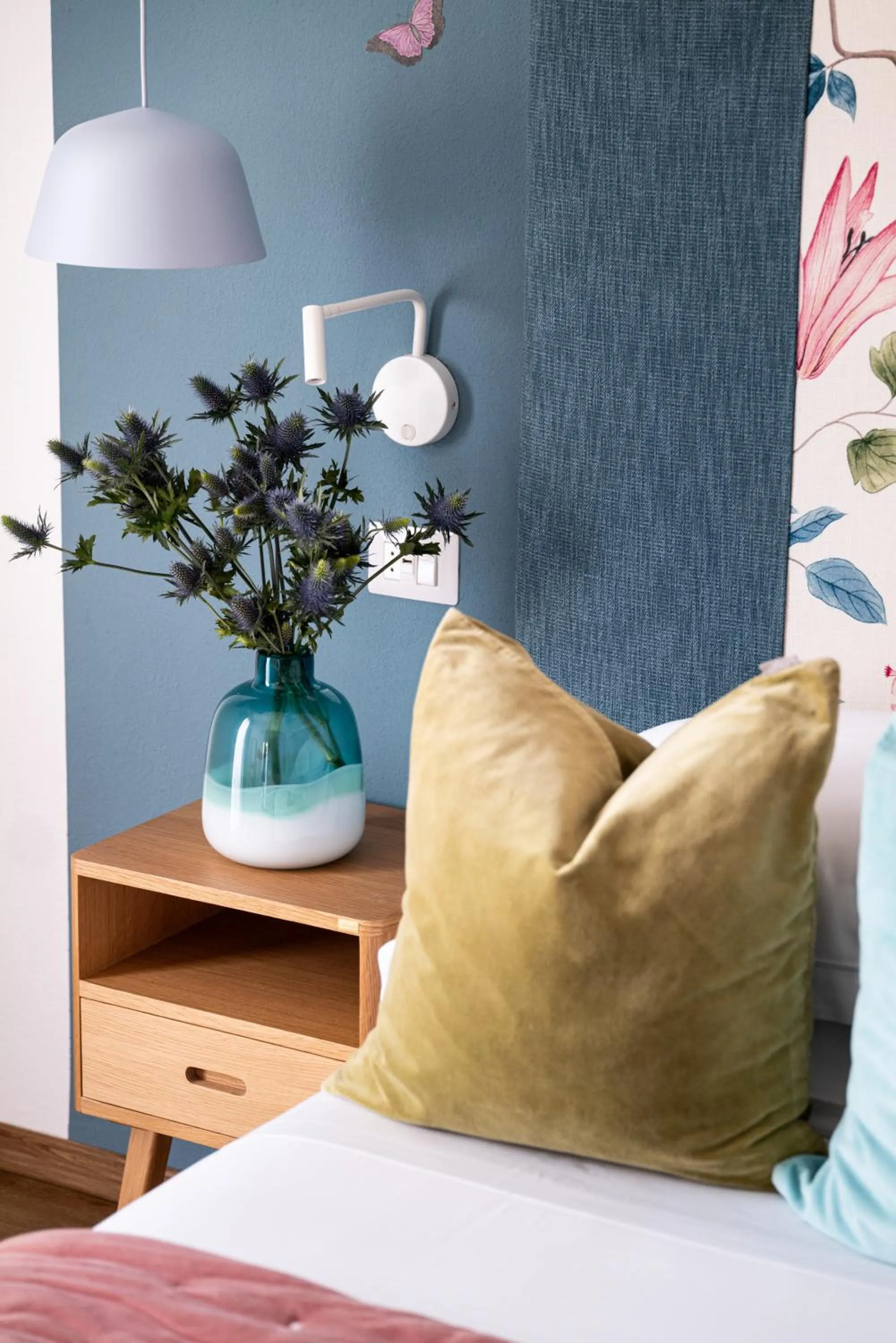 Decorative detail, Bed in Hotel Villa Edera & La Torretta