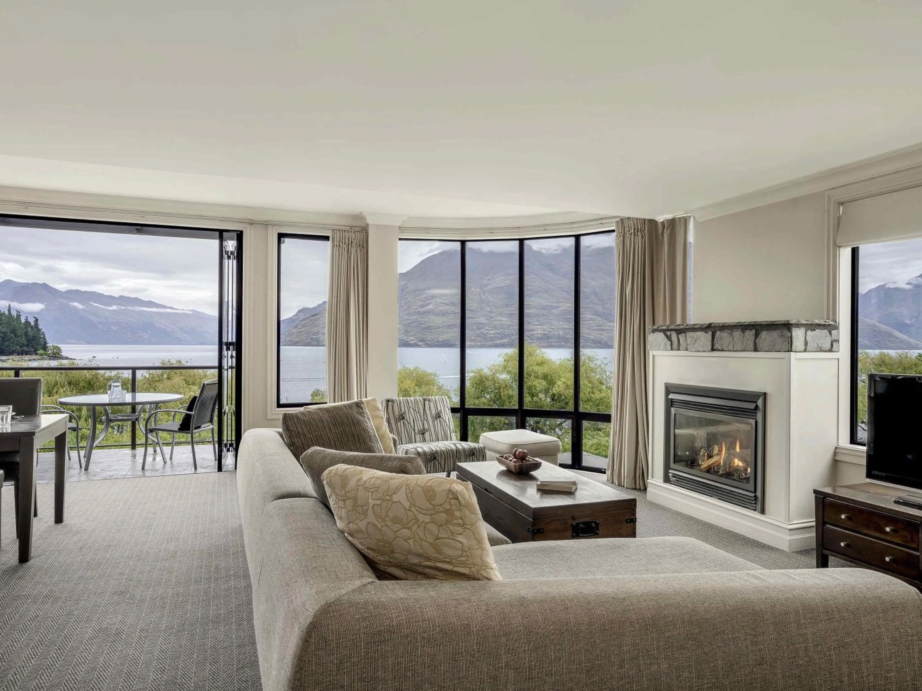 Bedroom in Peppers Beacon