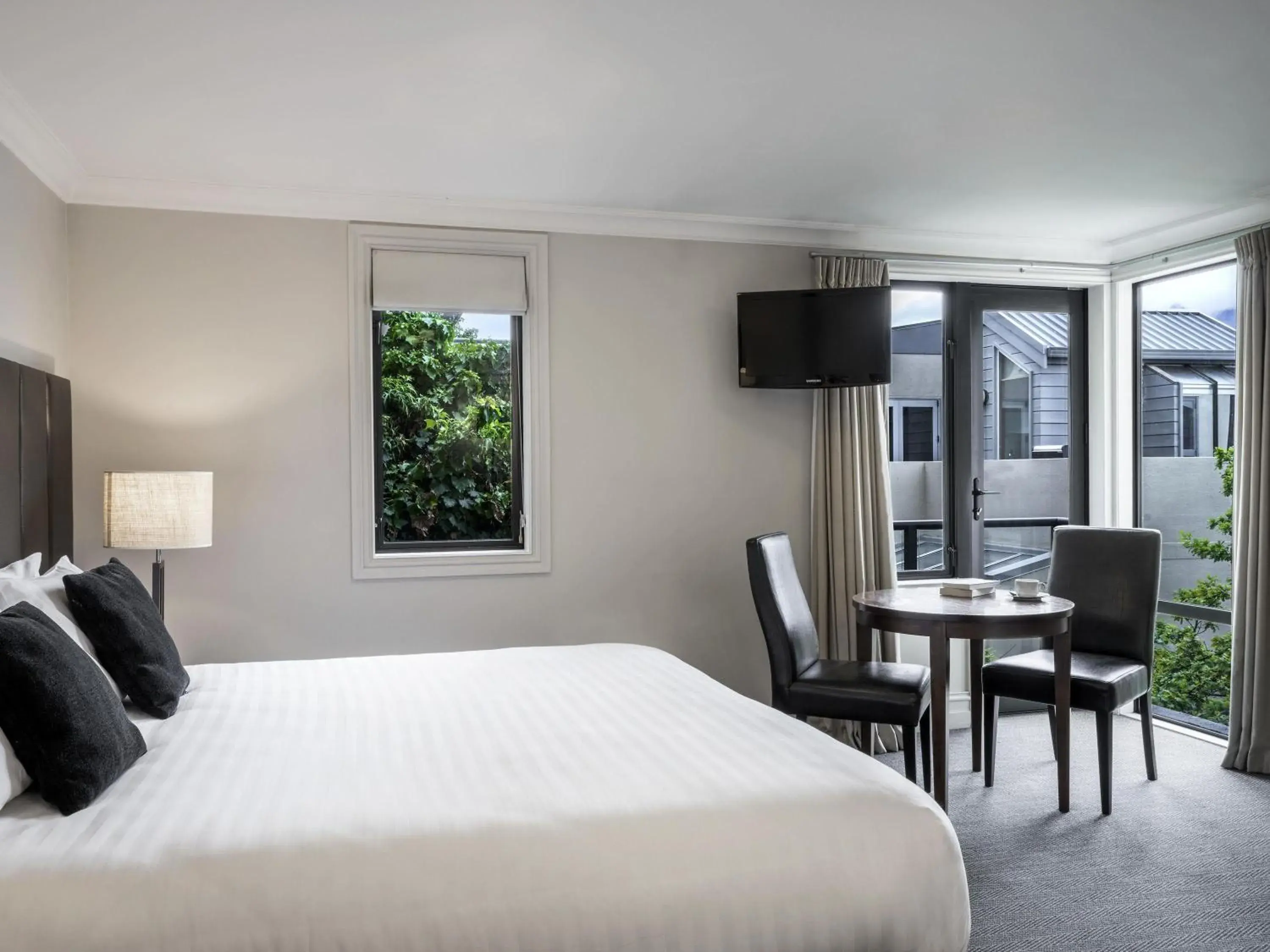 Bedroom, Bed in Peppers Beacon Bedroom, Bed in Peppers Beacon