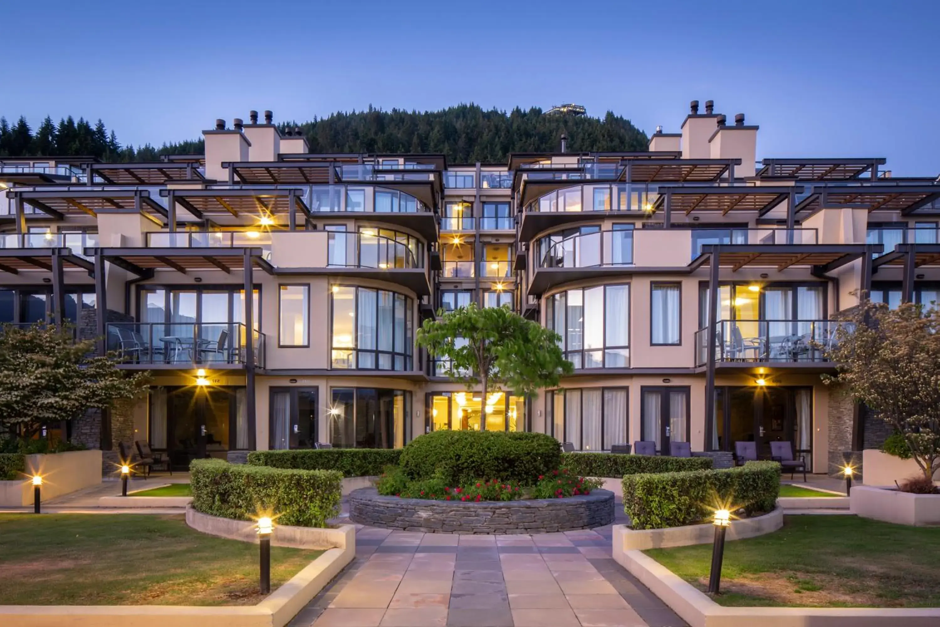 Property building in Peppers Beacon Property building in Peppers Beacon