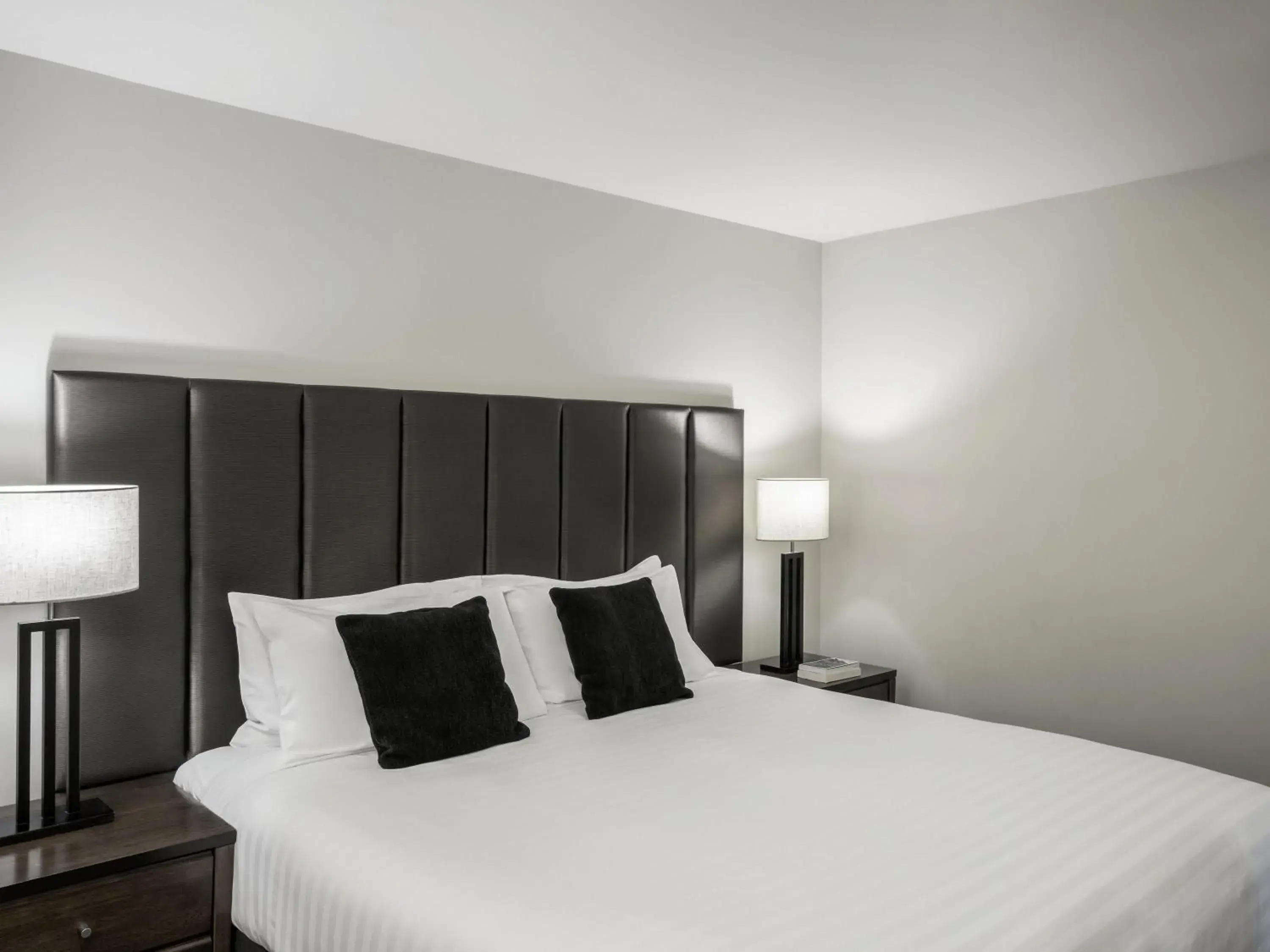 Bedroom, Bed in Peppers Beacon Bedroom, Bed in Peppers Beacon