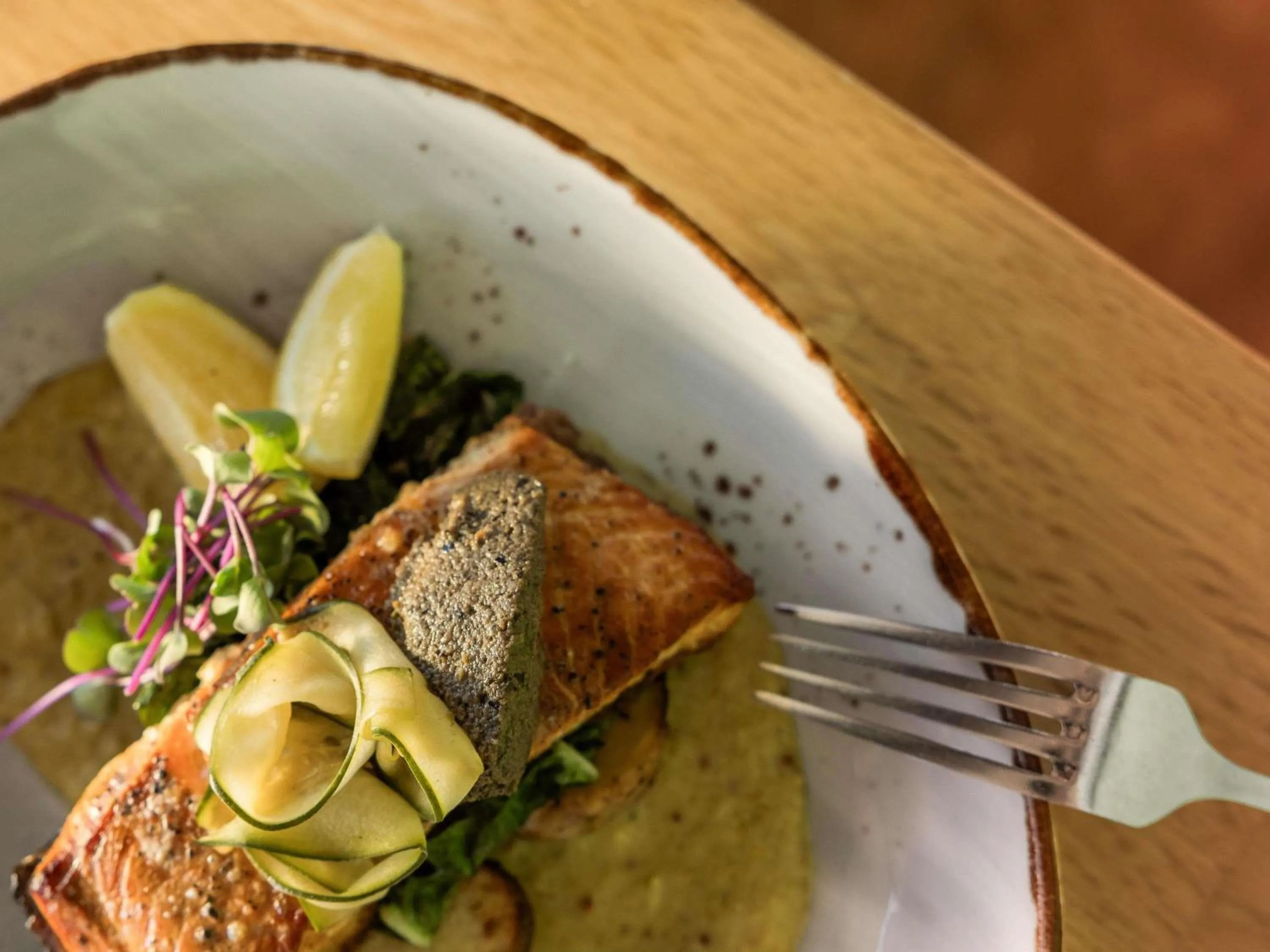 Restaurant/places to eat in Peppers Bluewater Resort