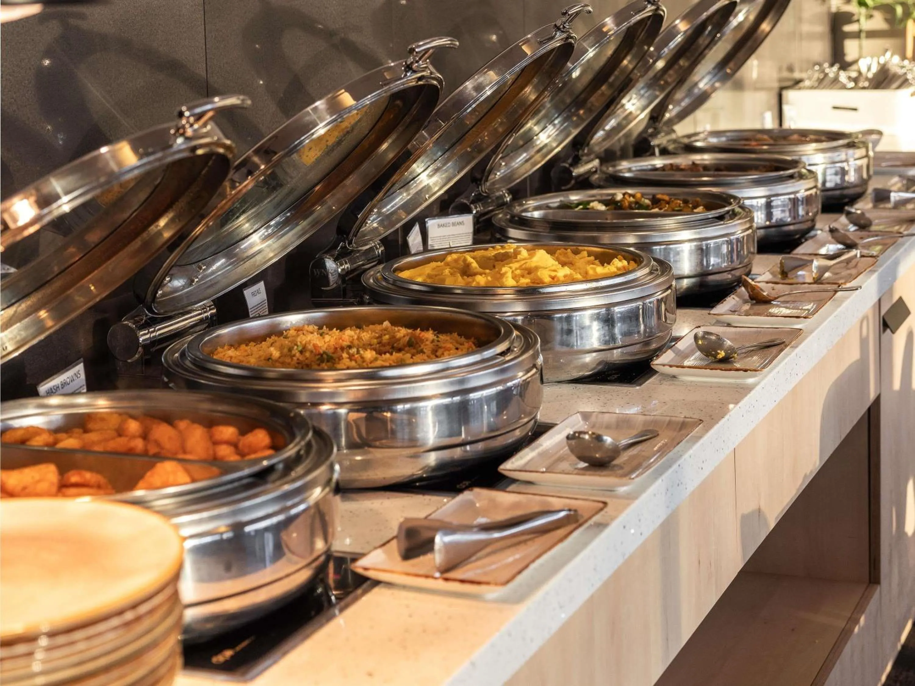 Breakfast in Peppers Bluewater Resort