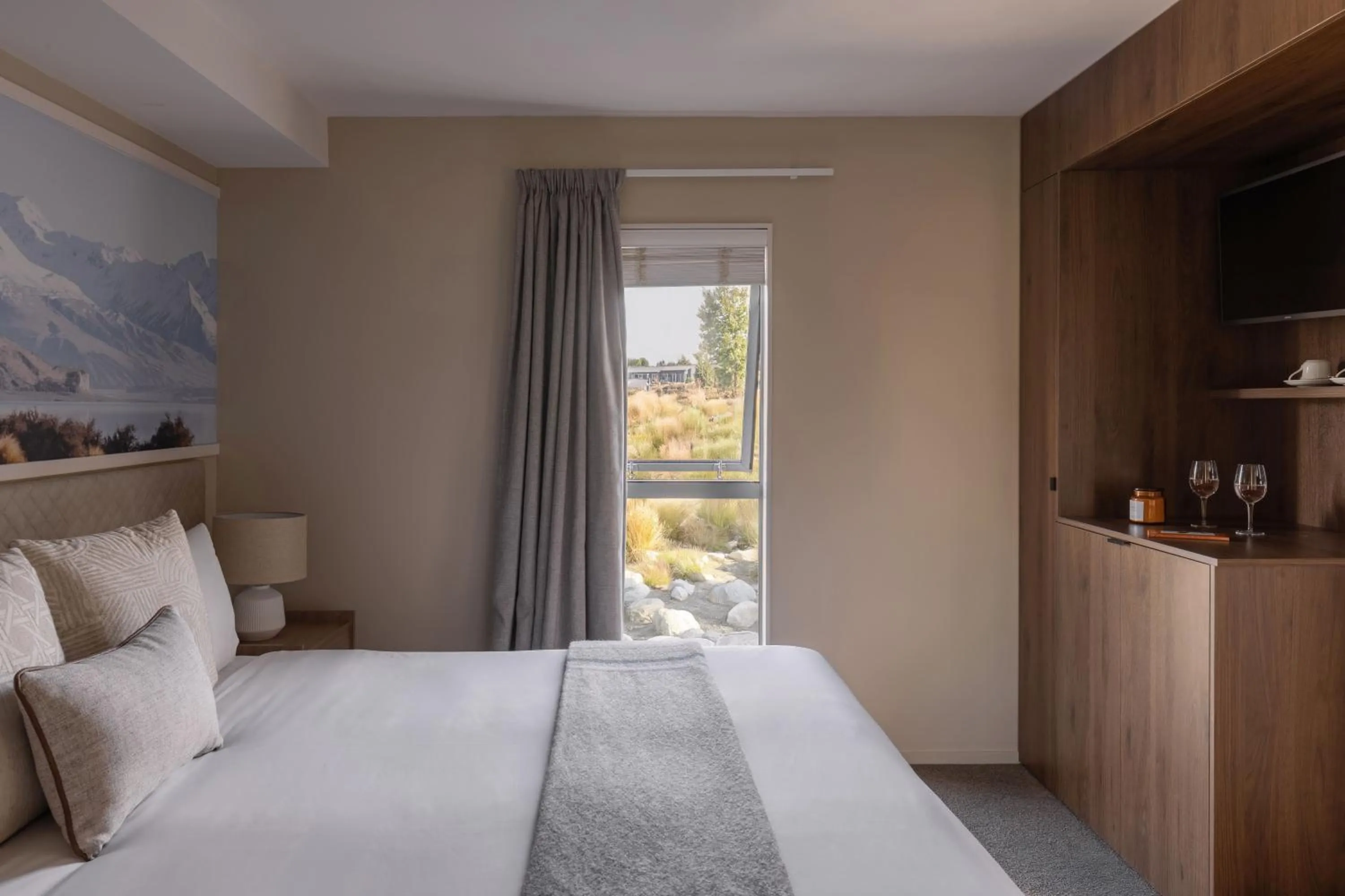 Bedroom, Bed in Peppers Bluewater Resort