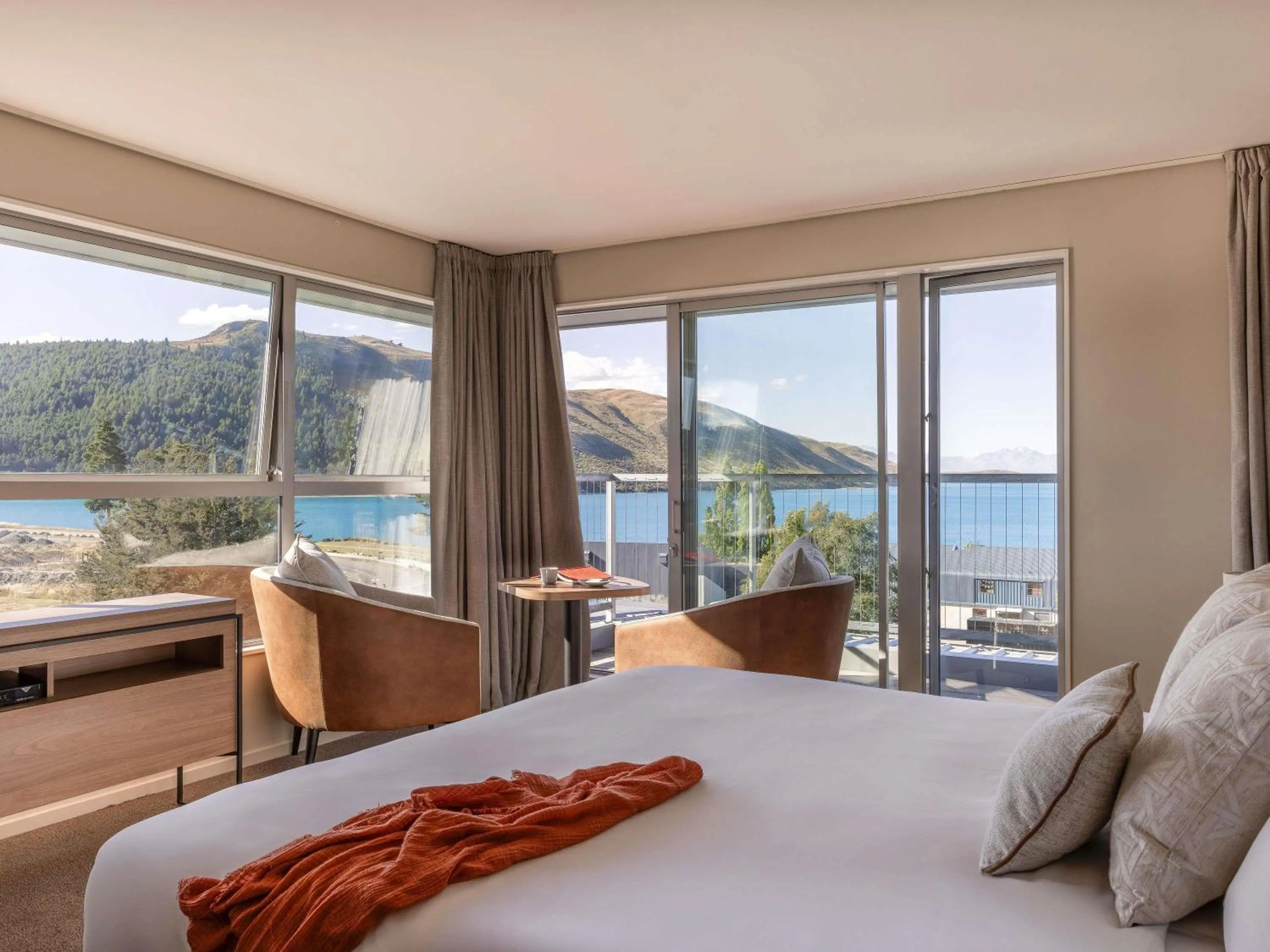 Bedroom, Bed in Peppers Bluewater Resort