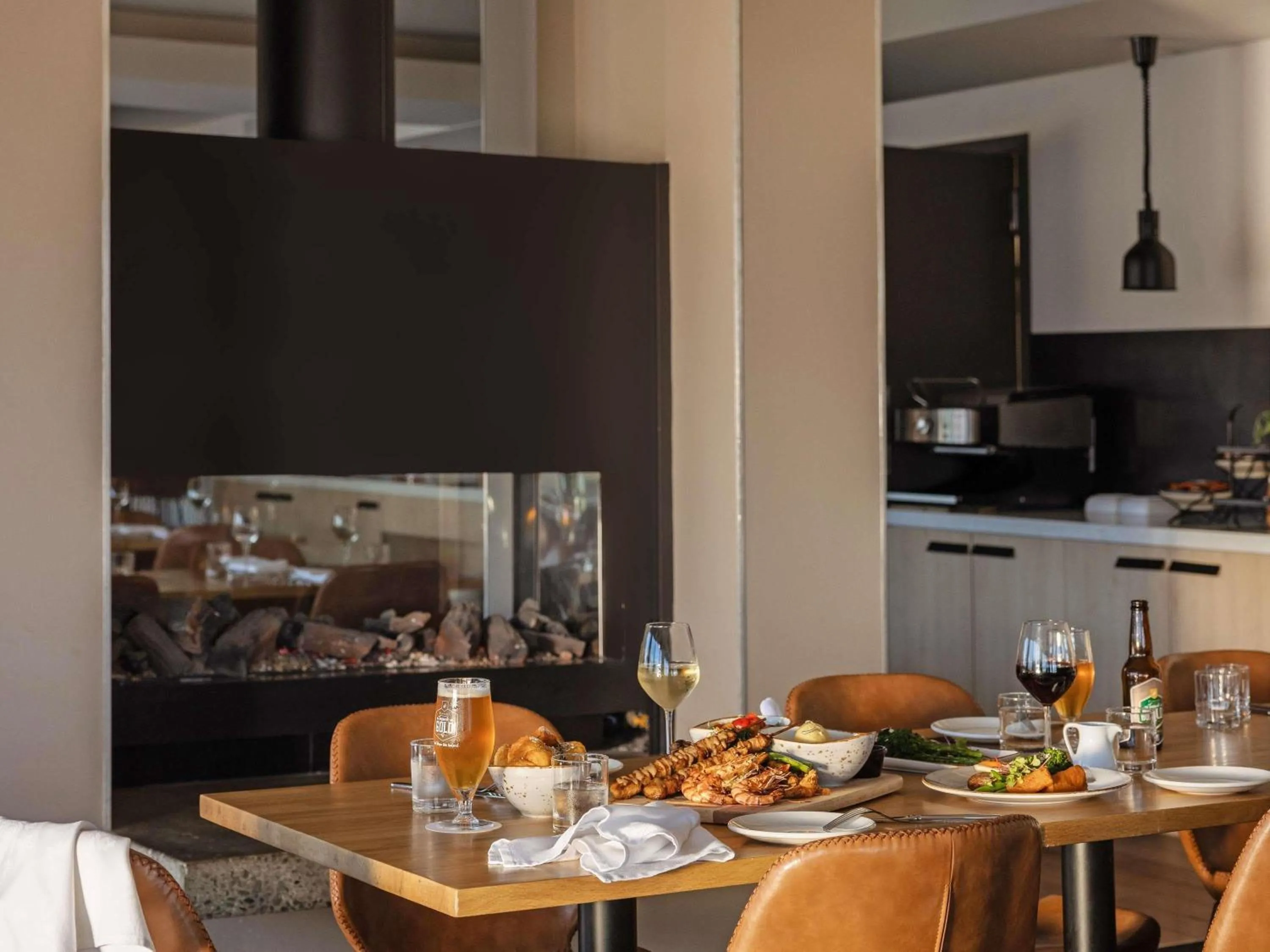 Restaurant/places to eat in Peppers Bluewater Resort