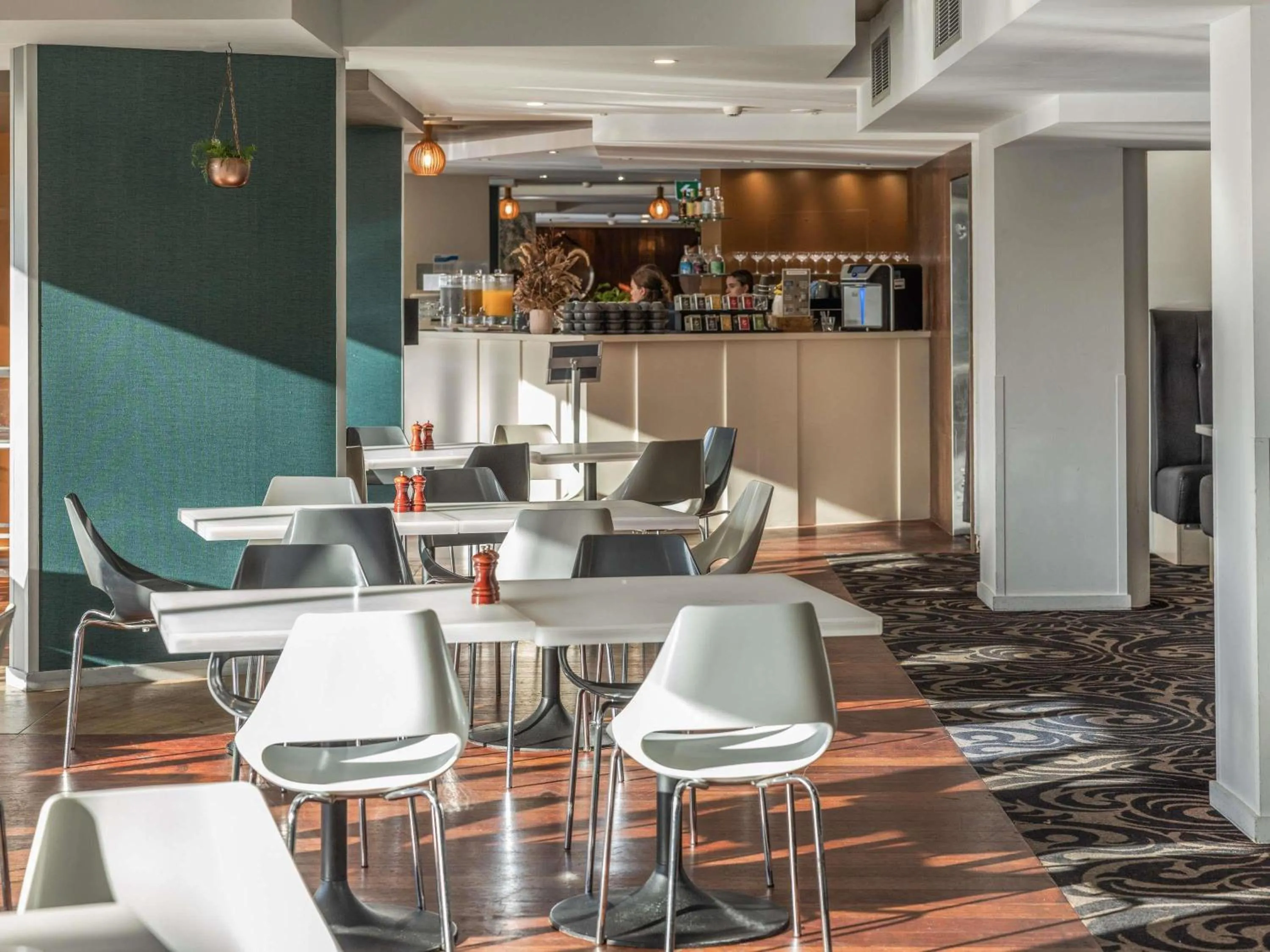 Restaurant/places to eat in Peppers Salt Resort & Spa