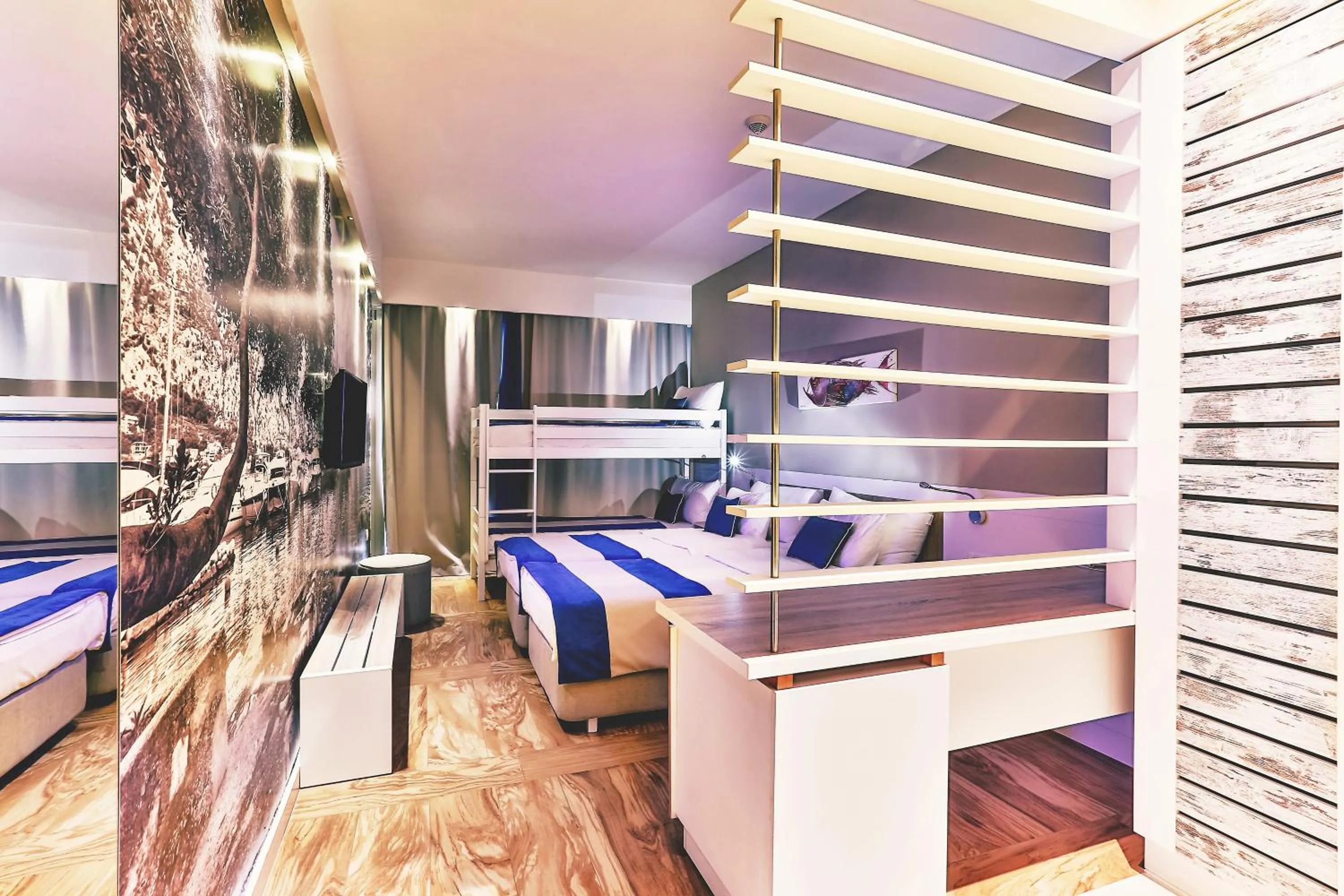 Bedroom, Bed in Carine Hotel Delfin