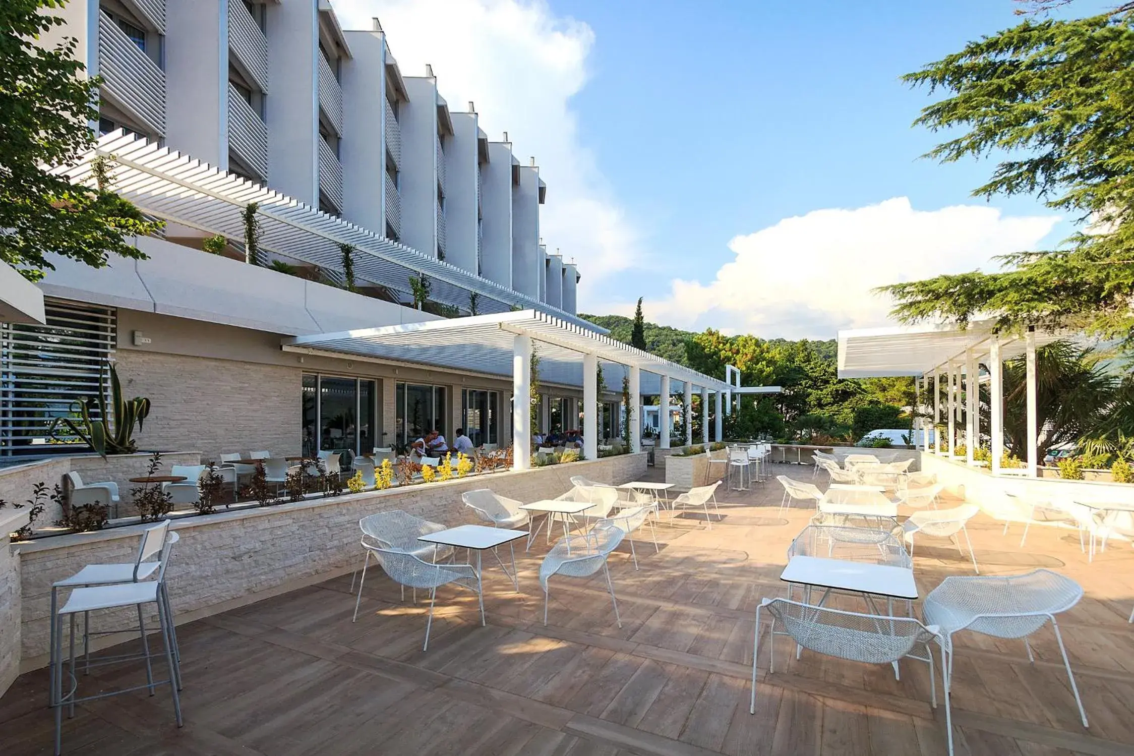 Restaurant/places to eat in Carine Hotel Delfin Restaurant/places to eat in Carine Hotel Delfin