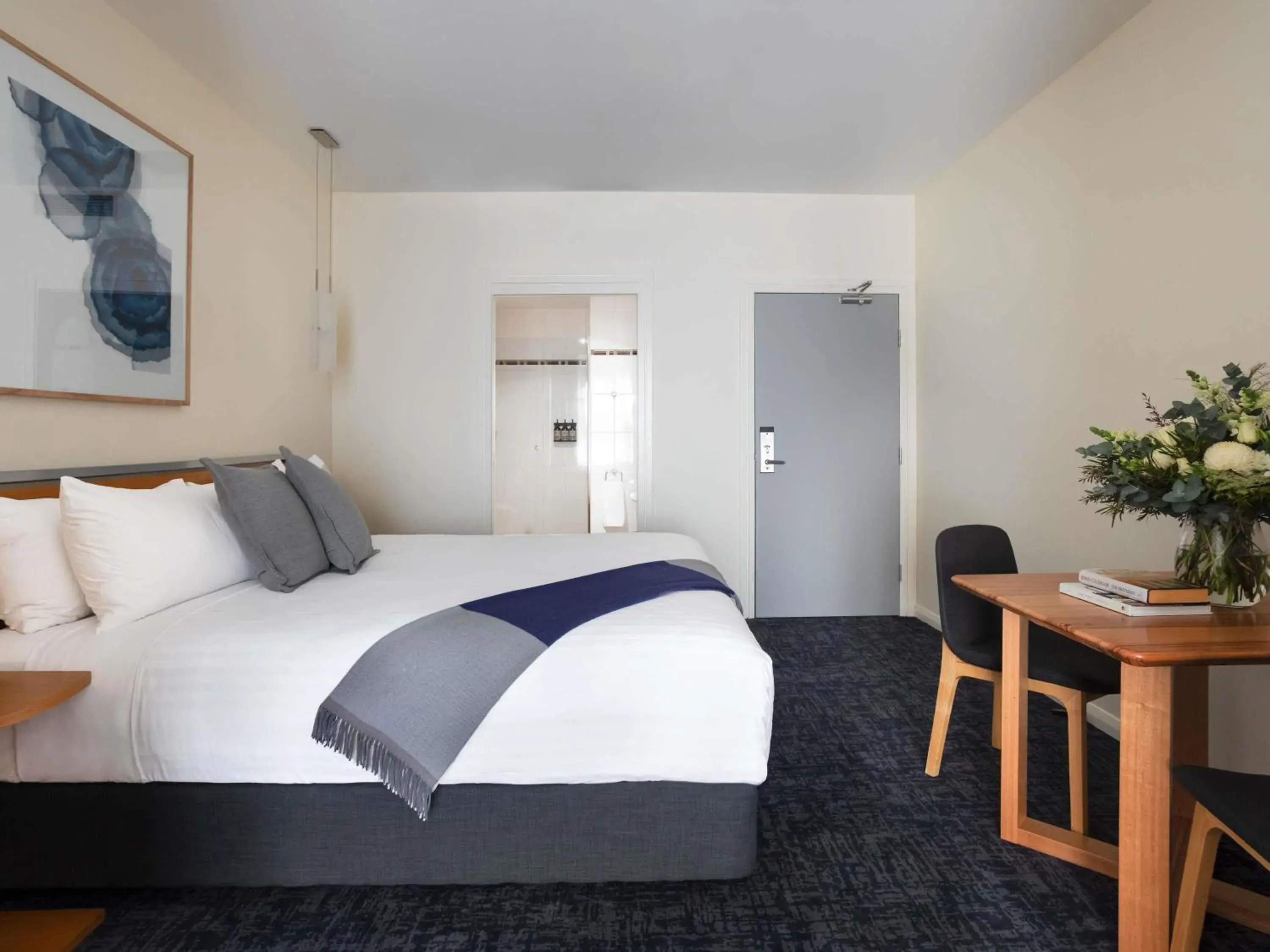 Bedroom, Bed in Peppers Seaport Launceston Bedroom, Bed in Peppers Seaport Launceston