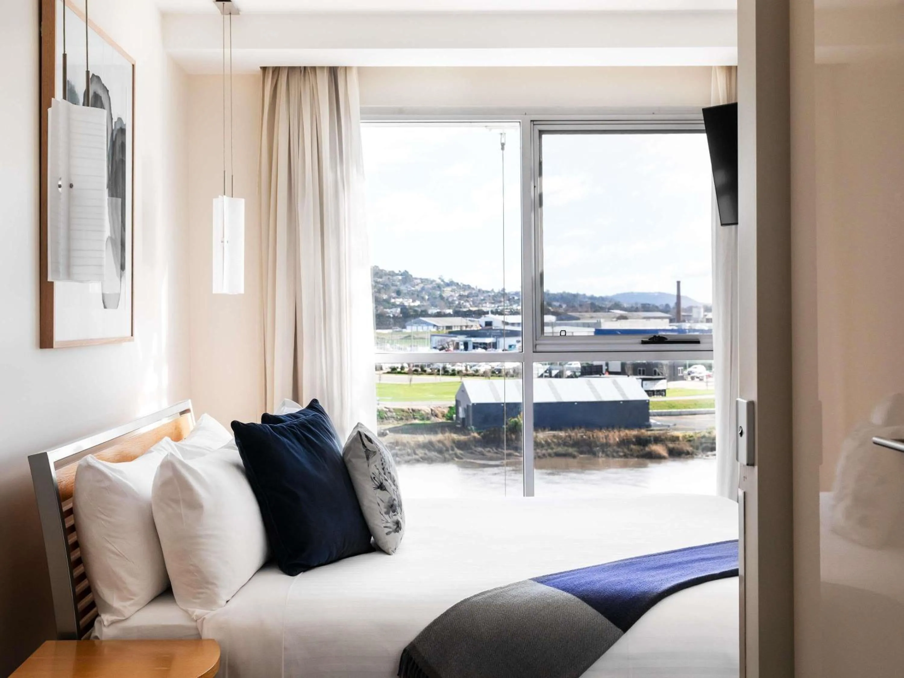 Bedroom in Peppers Seaport Launceston
