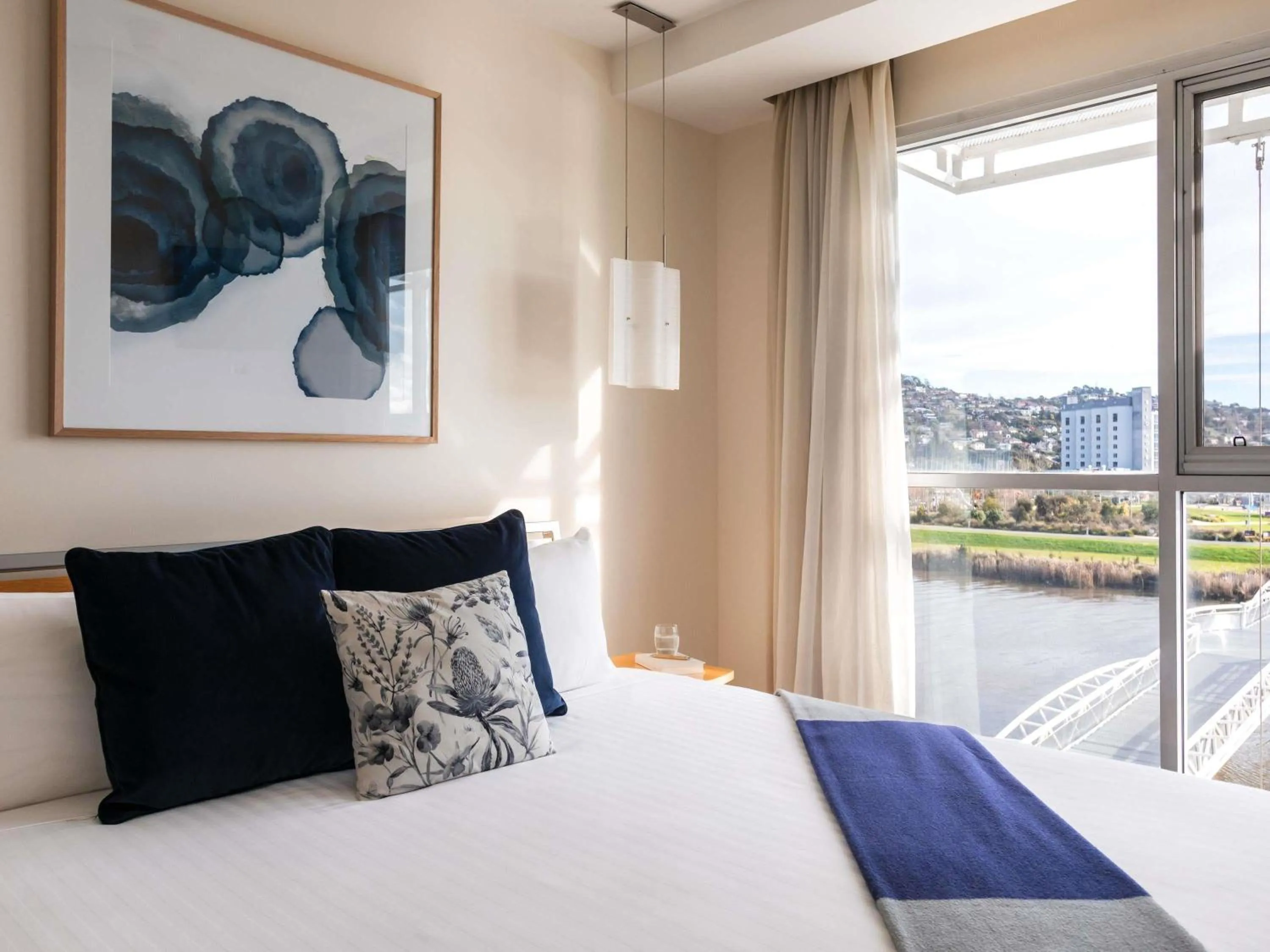 Bedroom, Bed in Peppers Seaport Launceston