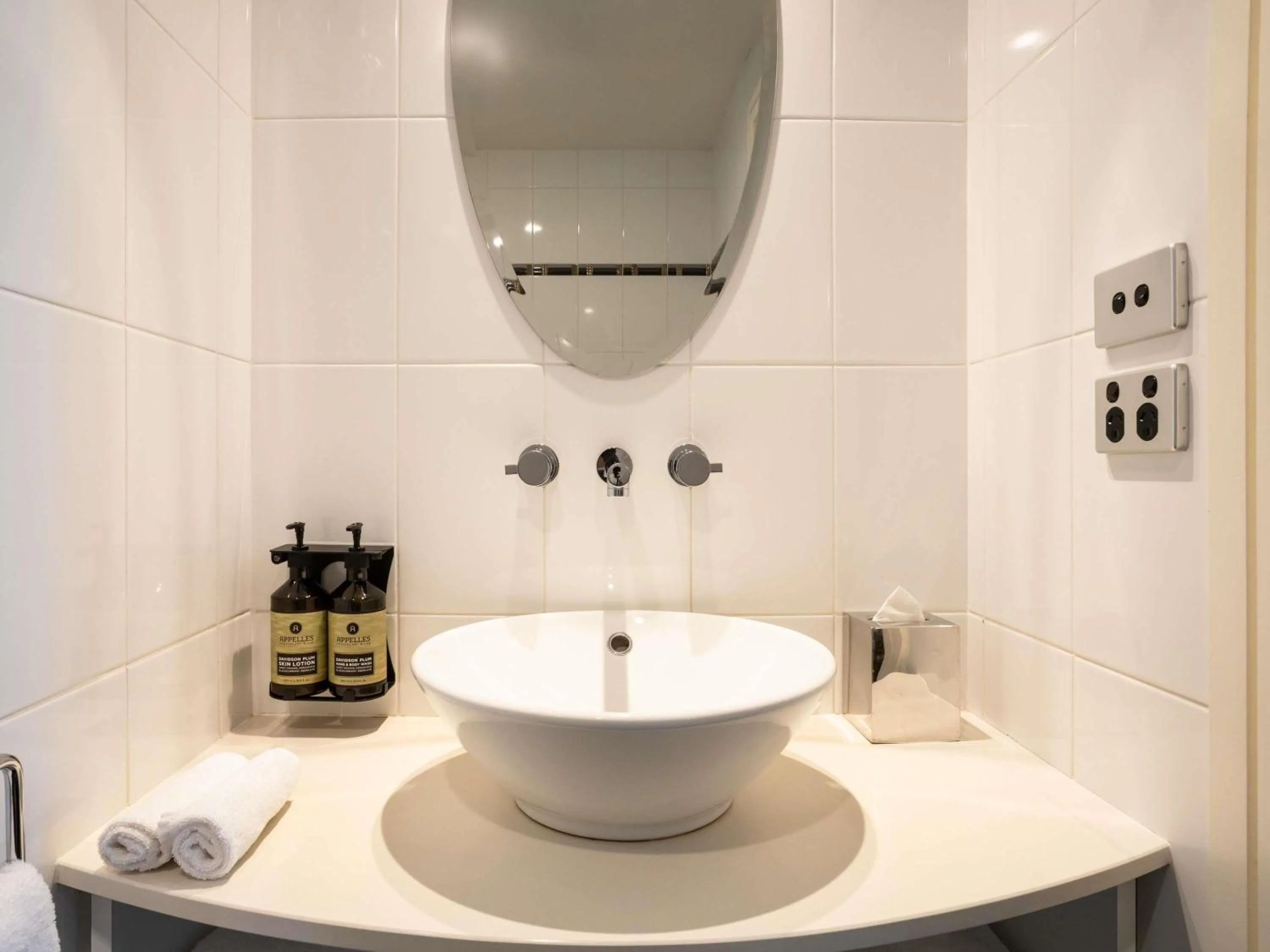 Bedroom in Peppers Seaport Launceston