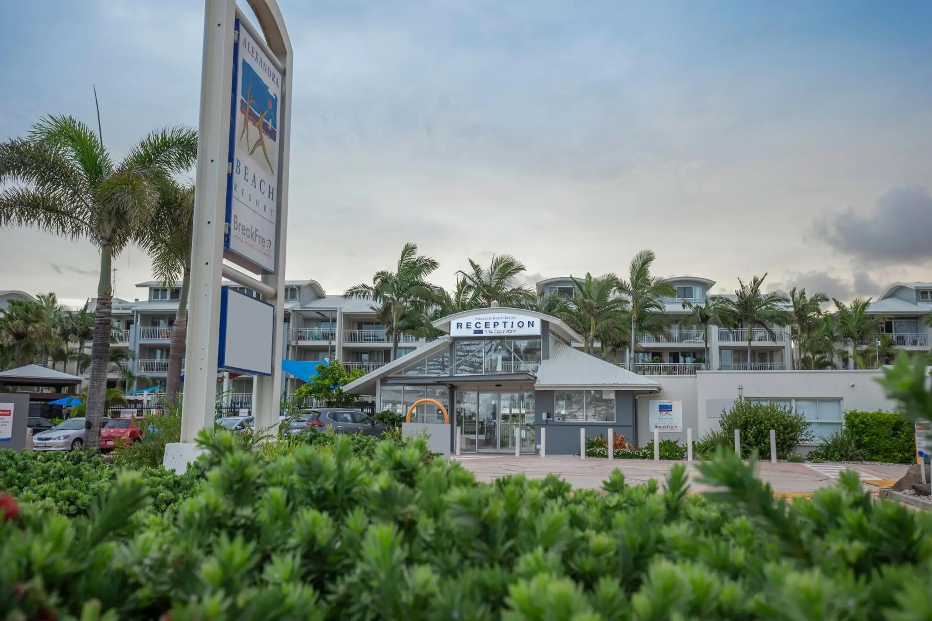 Property building in BreakFree Alexandra Beach Property building in BreakFree Alexandra Beach