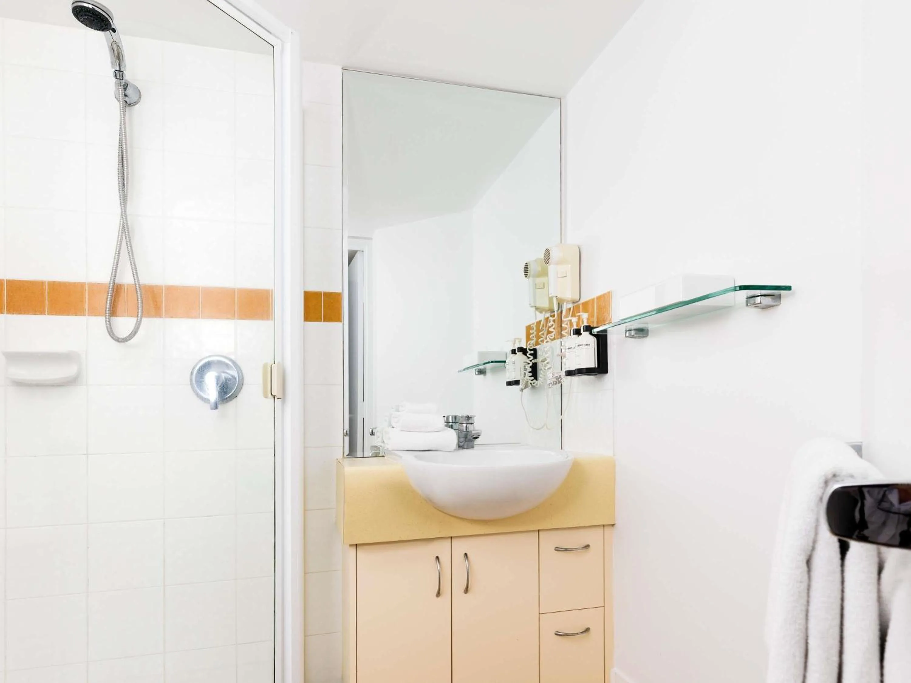 Bedroom in BreakFree Alexandra Beach