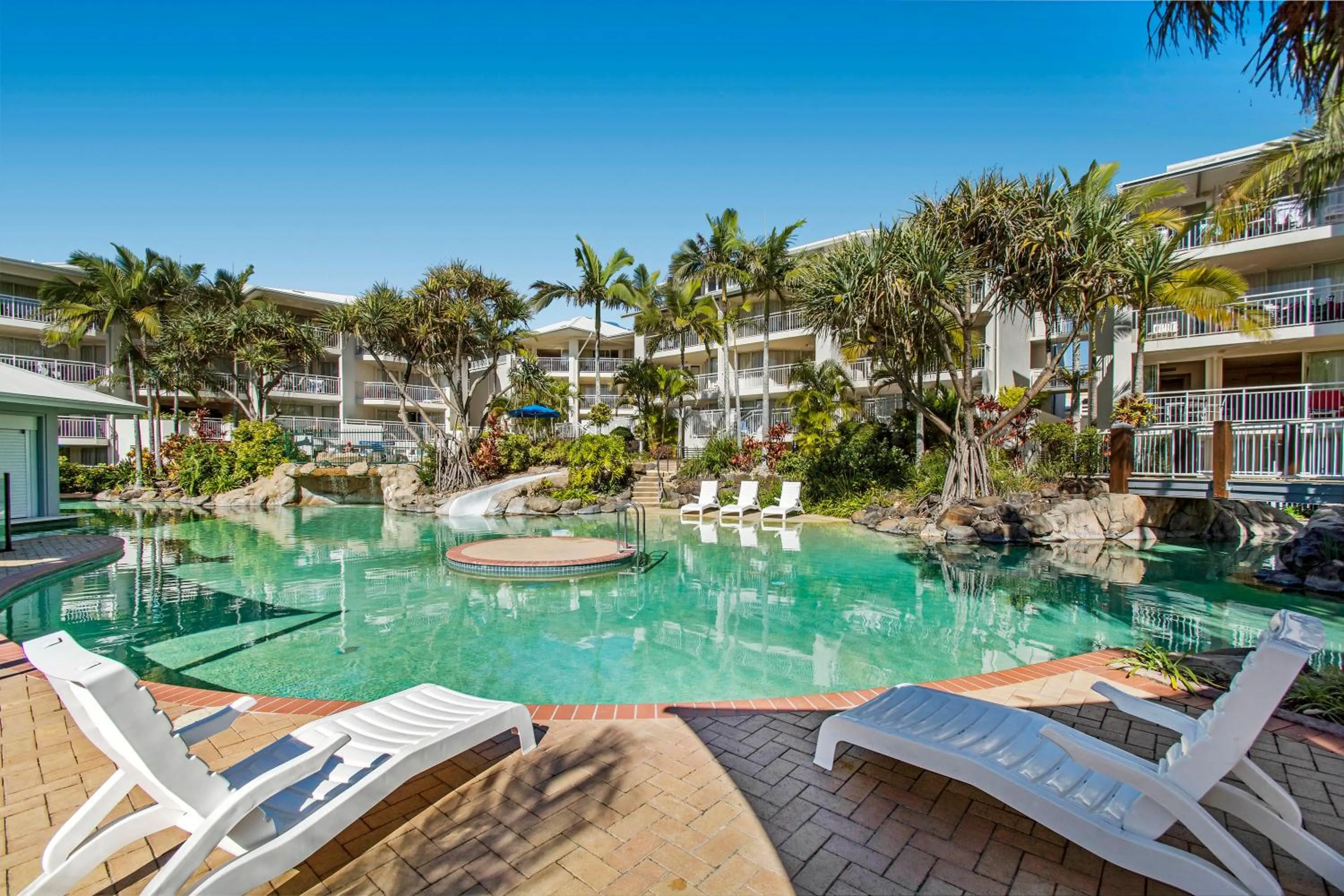 Swimming pool in BreakFree Alexandra Beach