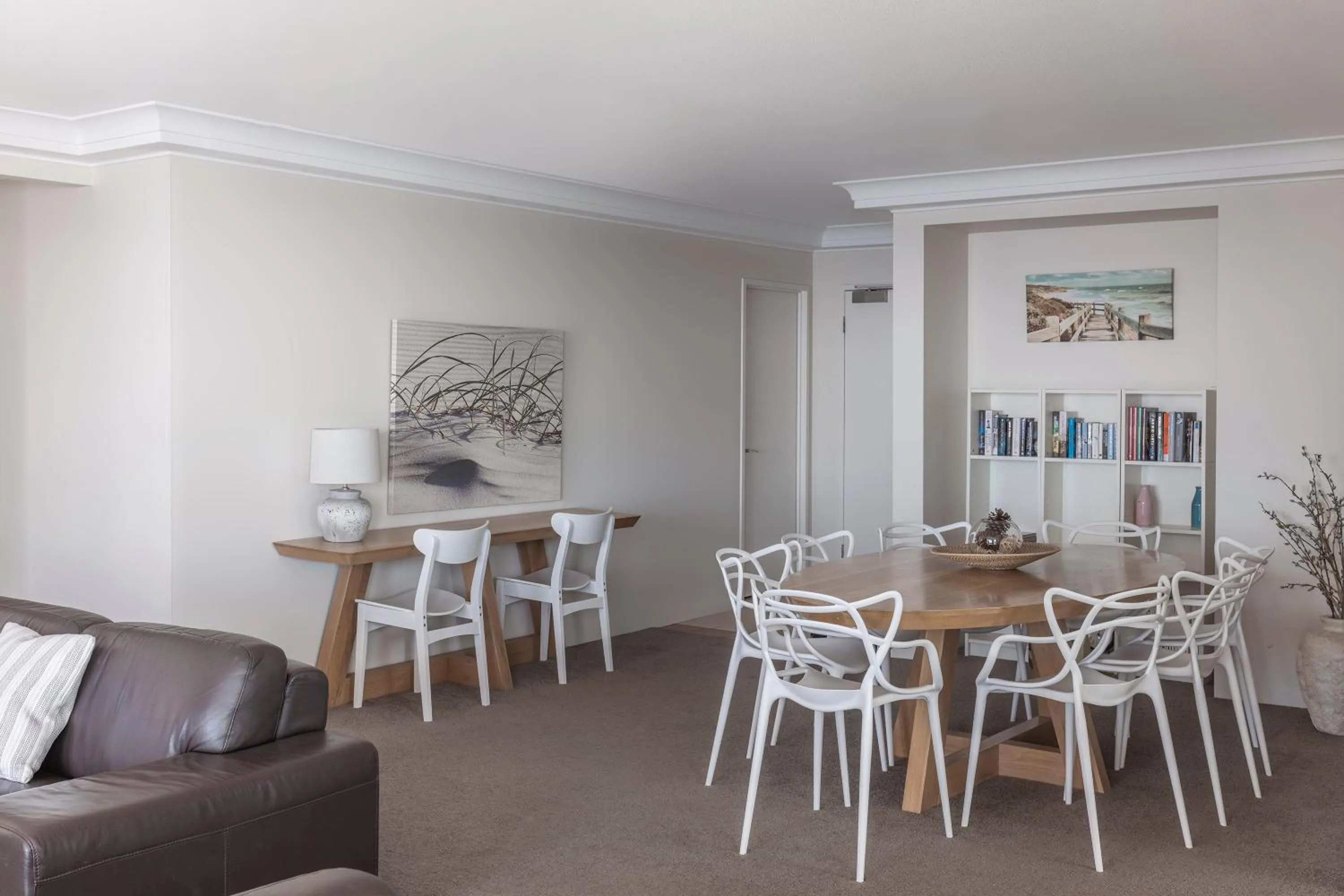 Dining area in Mantra Crown Towers