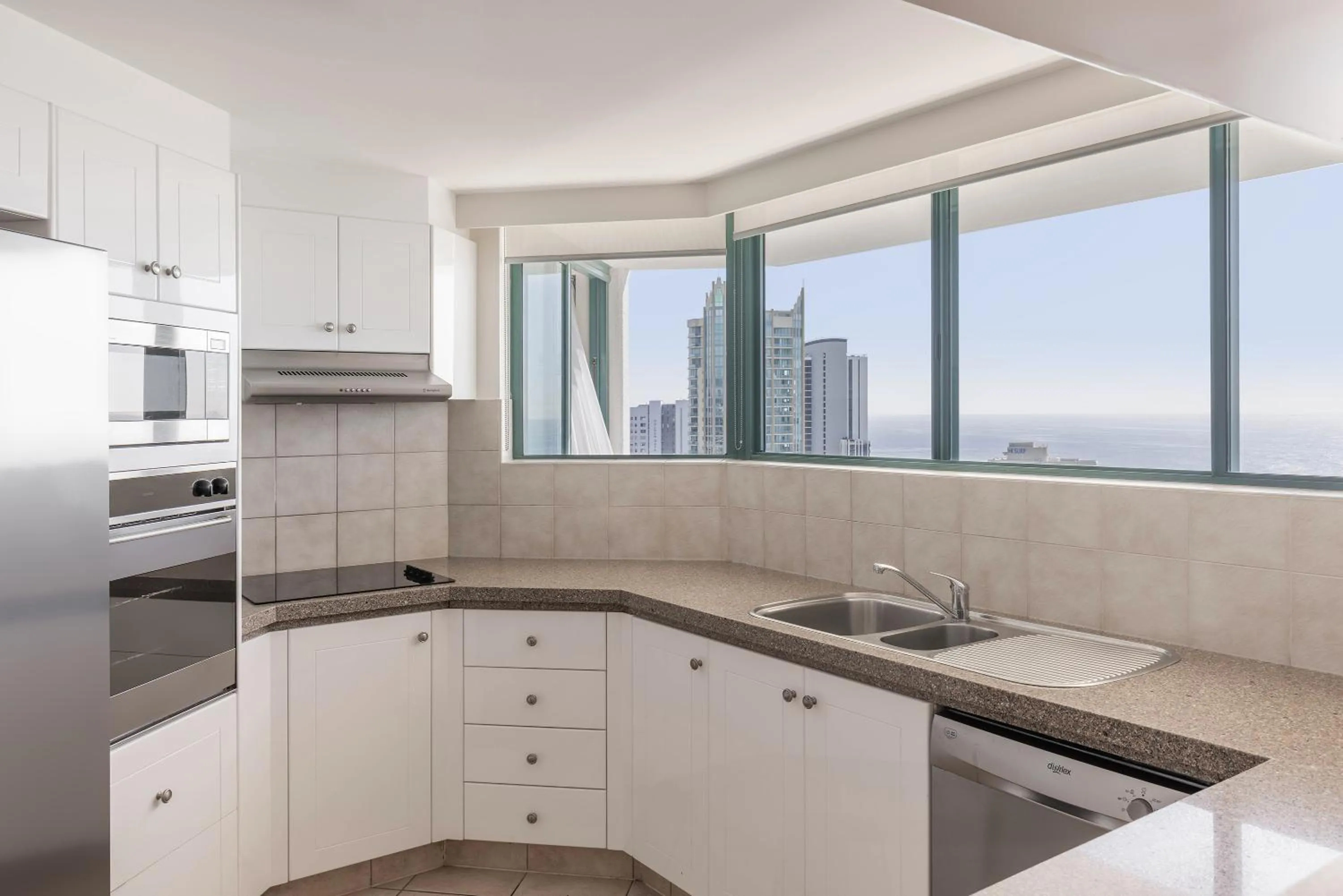 Kitchen or kitchenette in Mantra Crown Towers