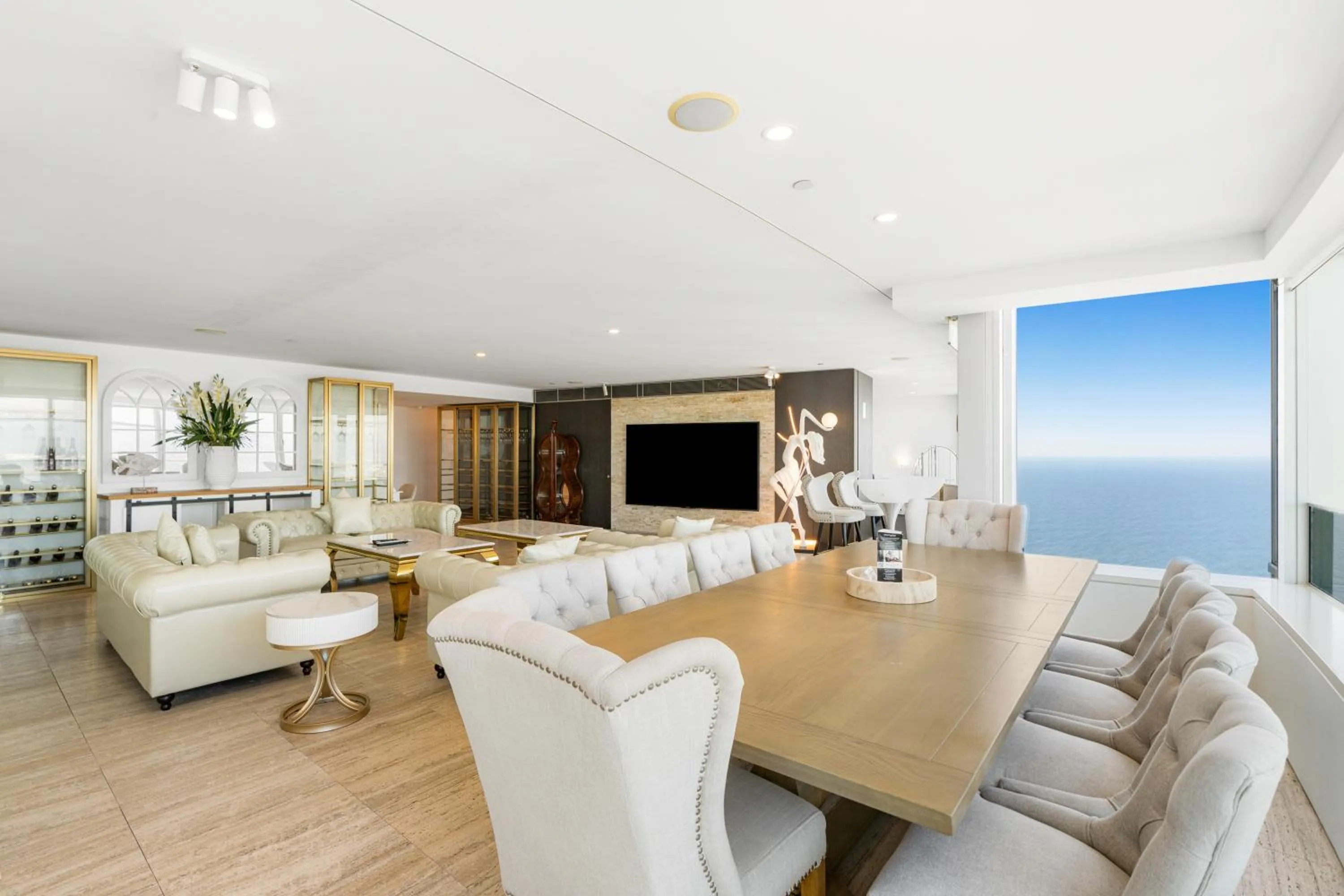 Seating area in Q1 Resort & Spa - Official