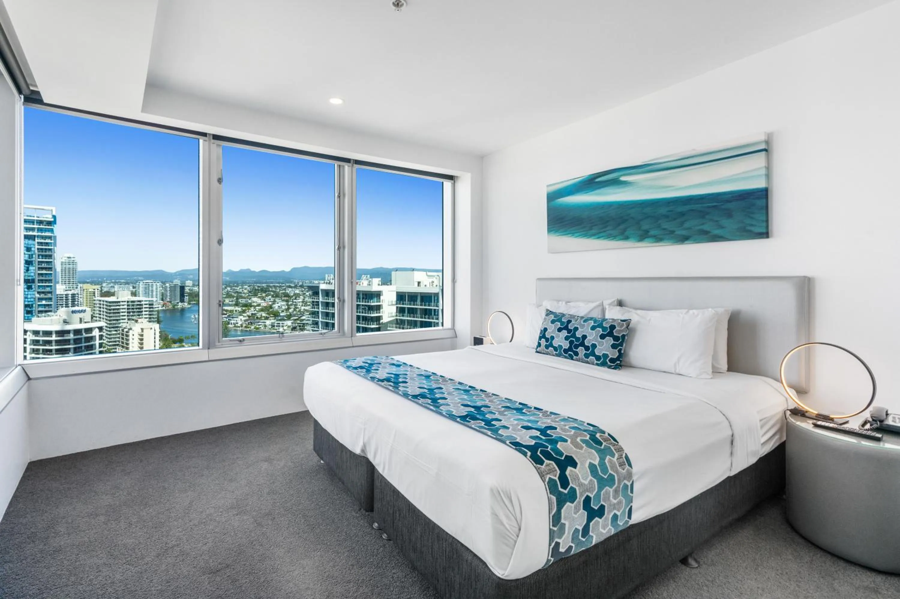 Bed in Q1 Resort & Spa - Official