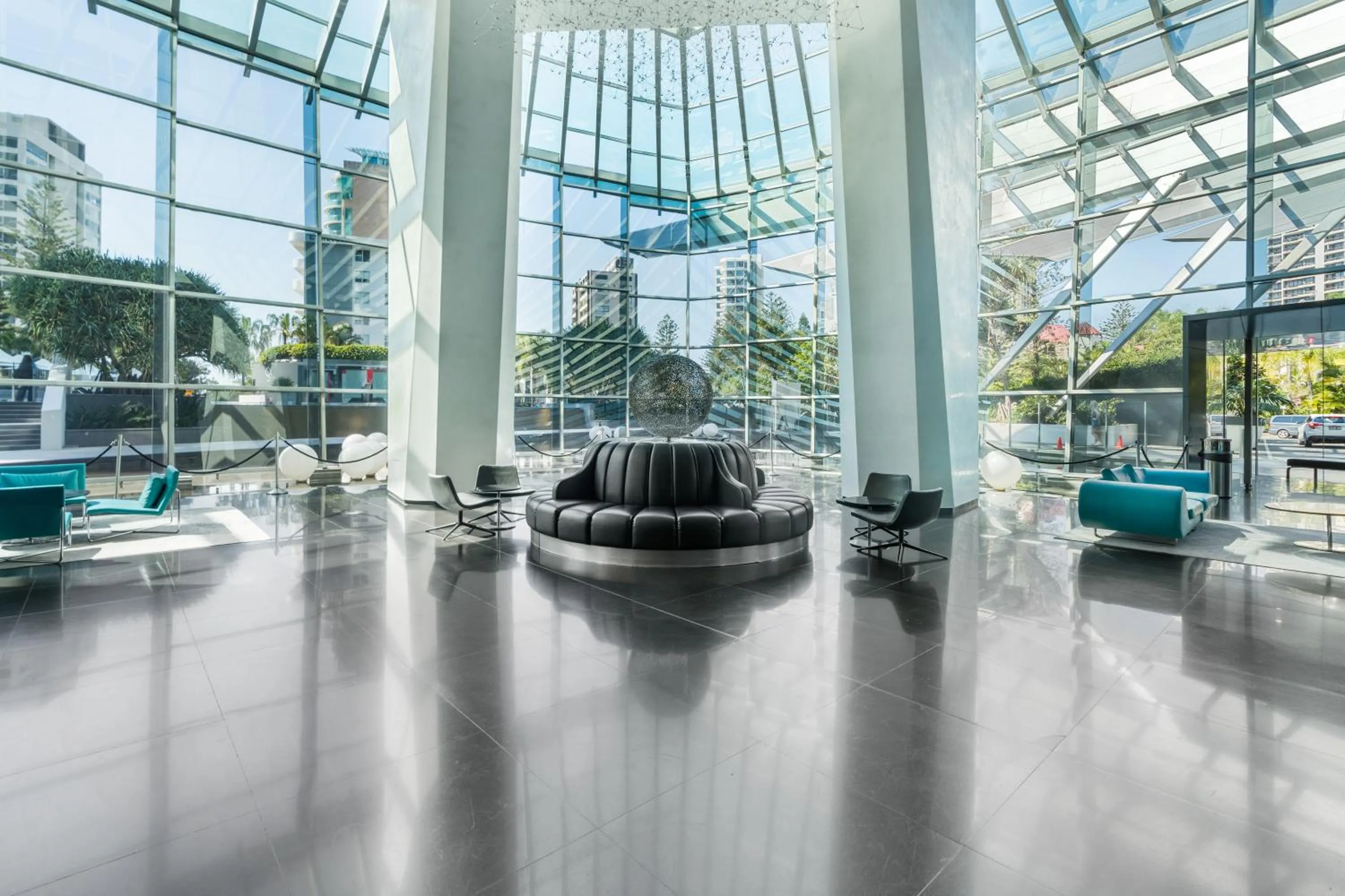 Lobby or reception in Q1 Resort & Spa - Official