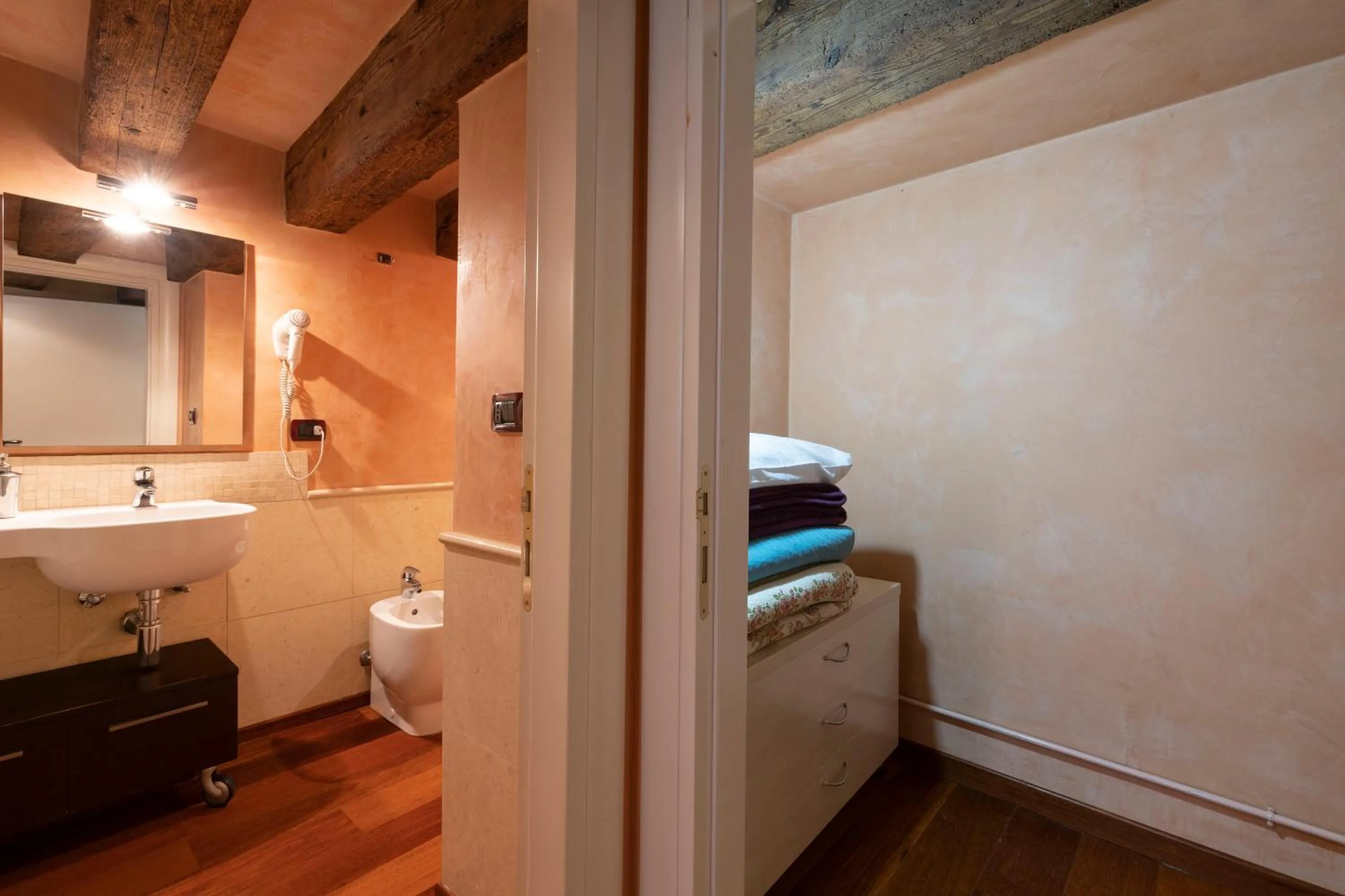 Bathroom in Doge Morosini Palace by Wonderful Italy