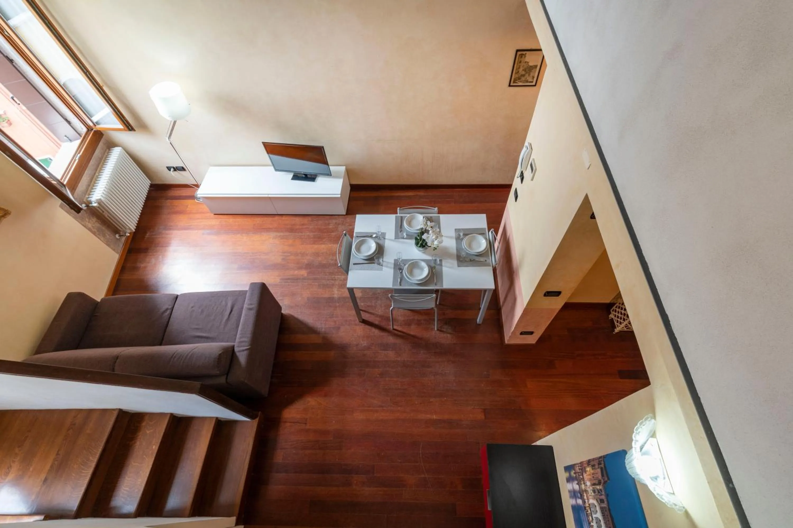 TV and multimedia in Doge Morosini Palace by Wonderful Italy