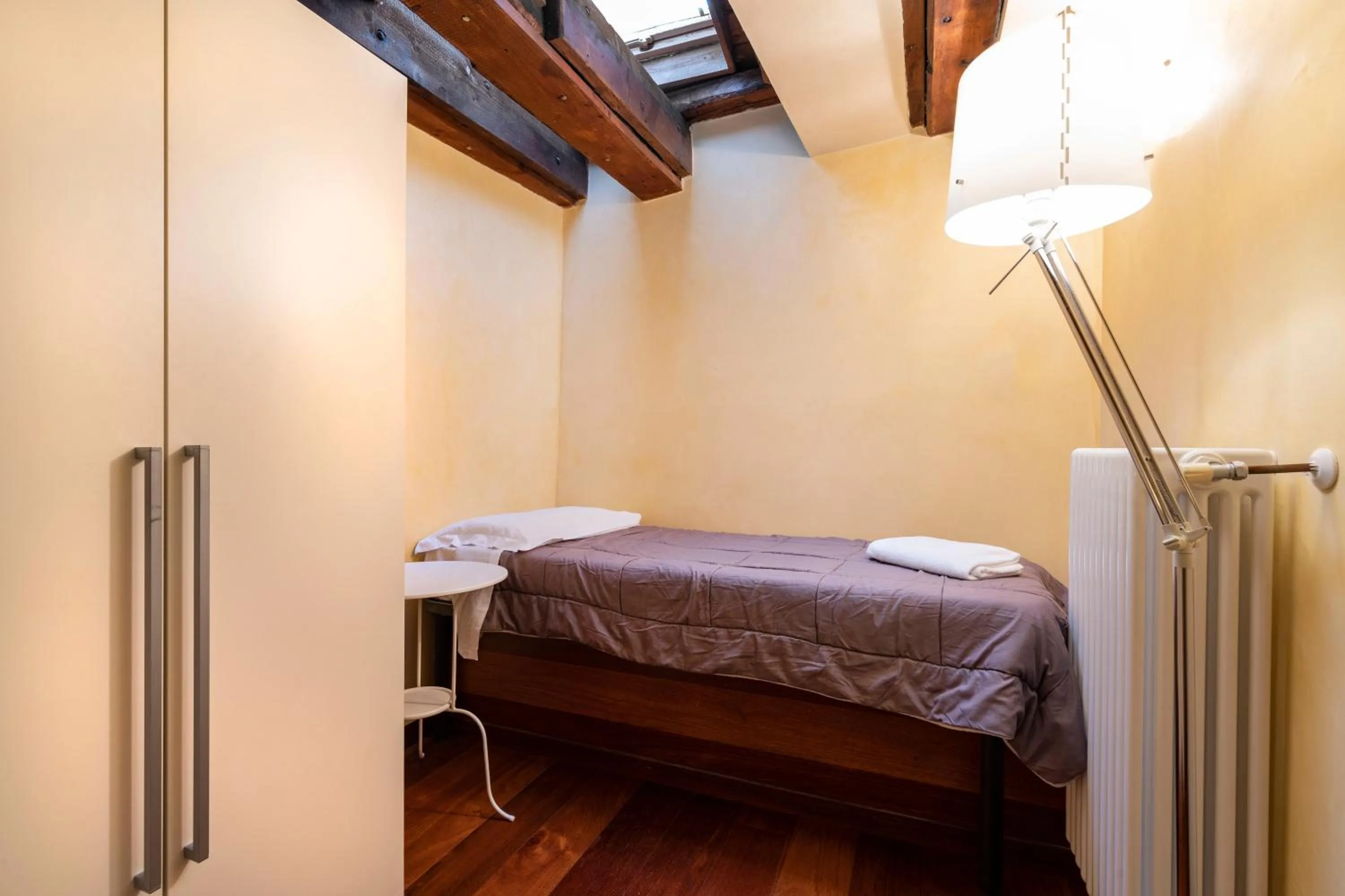 Bed in Doge Morosini Palace by Wonderful Italy