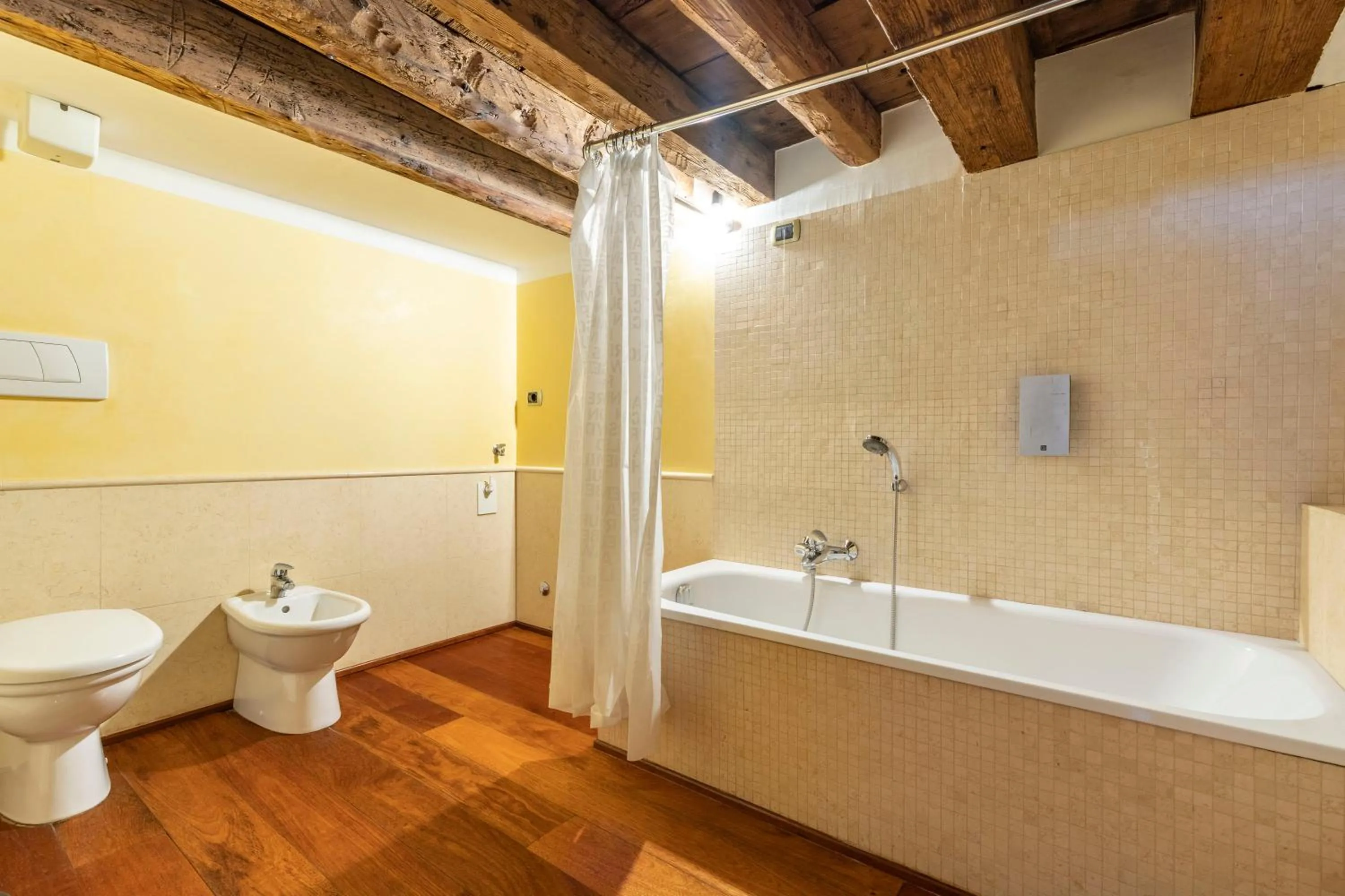 Bathroom in Doge Morosini Palace by Wonderful Italy