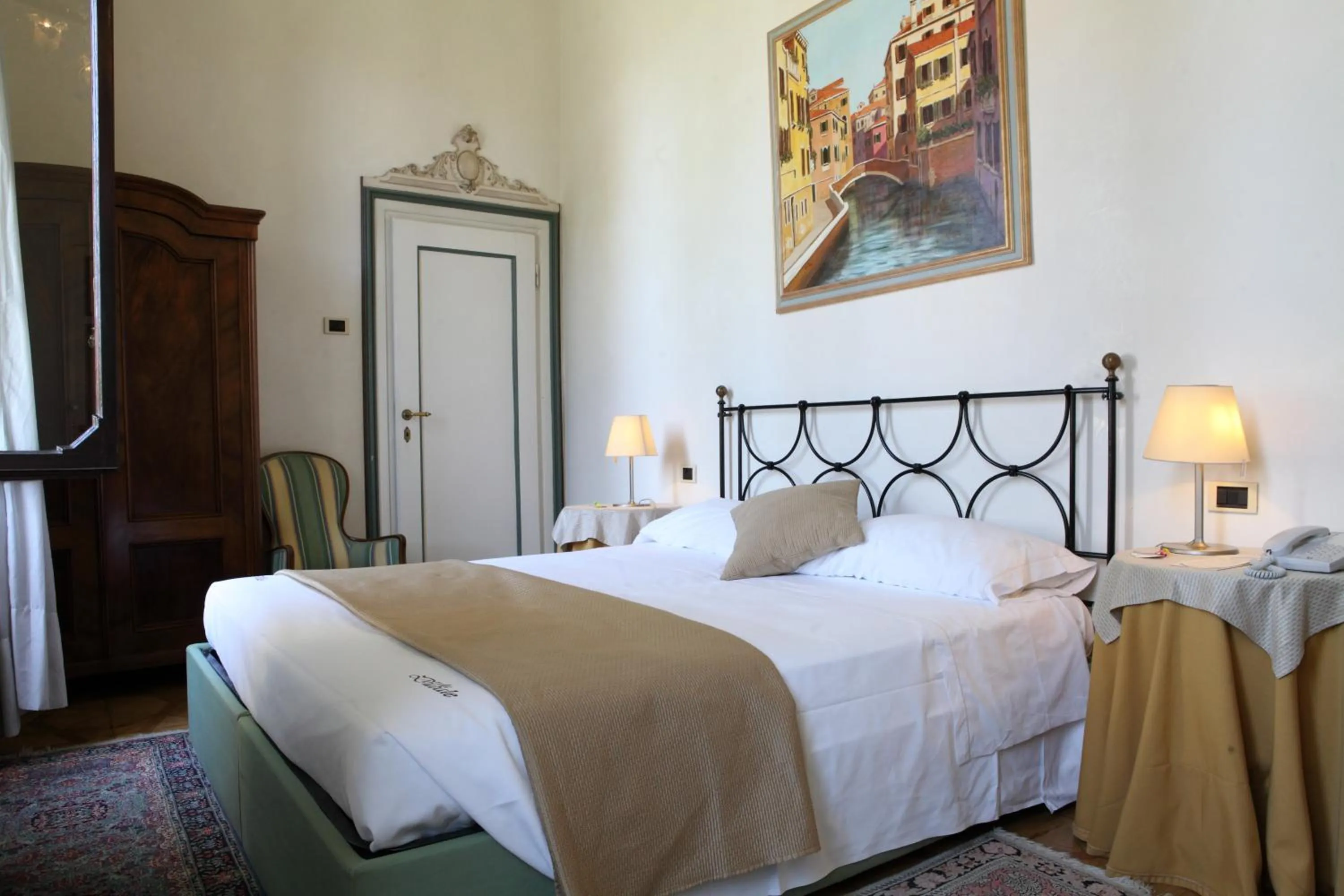 Photo of the whole room in Villa Ducale Hotel & Ristorante