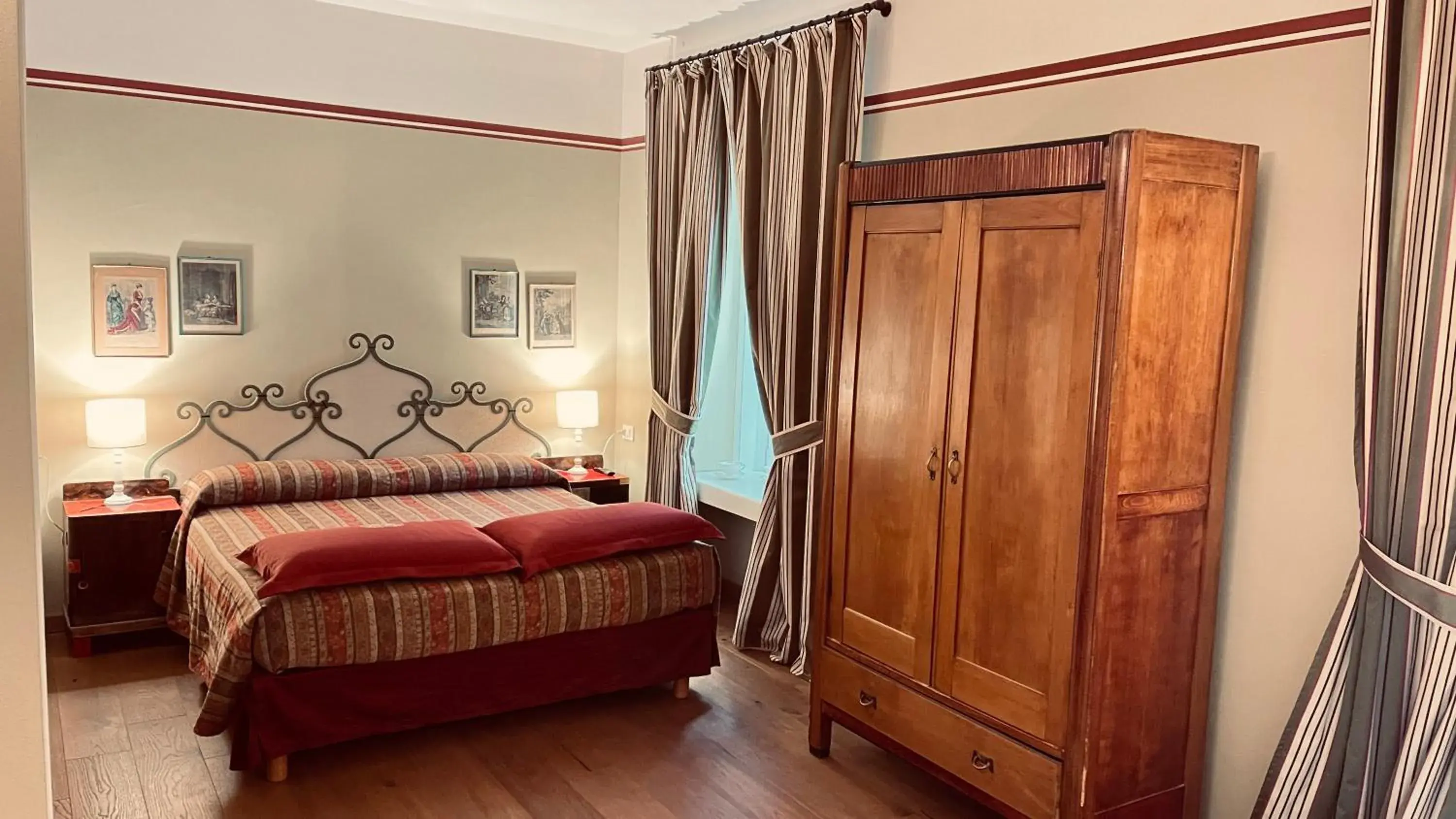 Comfort Quadruple Room - single occupancy in Residenza Le 6 A Comfort Quadruple Room - single occupancy in Residenza Le 6 A