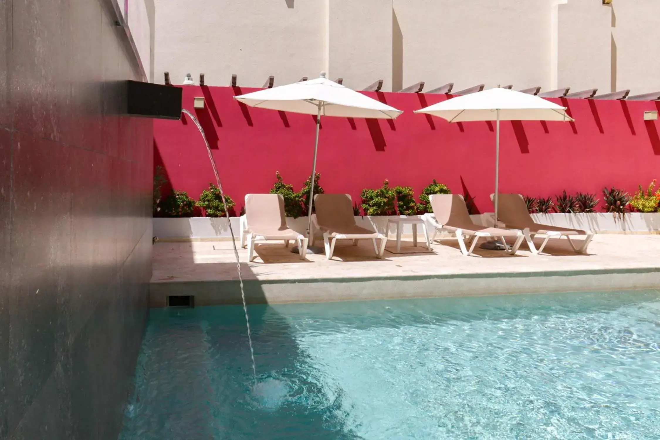 Swimming pool in Hotel MX portal maya Swimming pool in Hotel MX portal maya