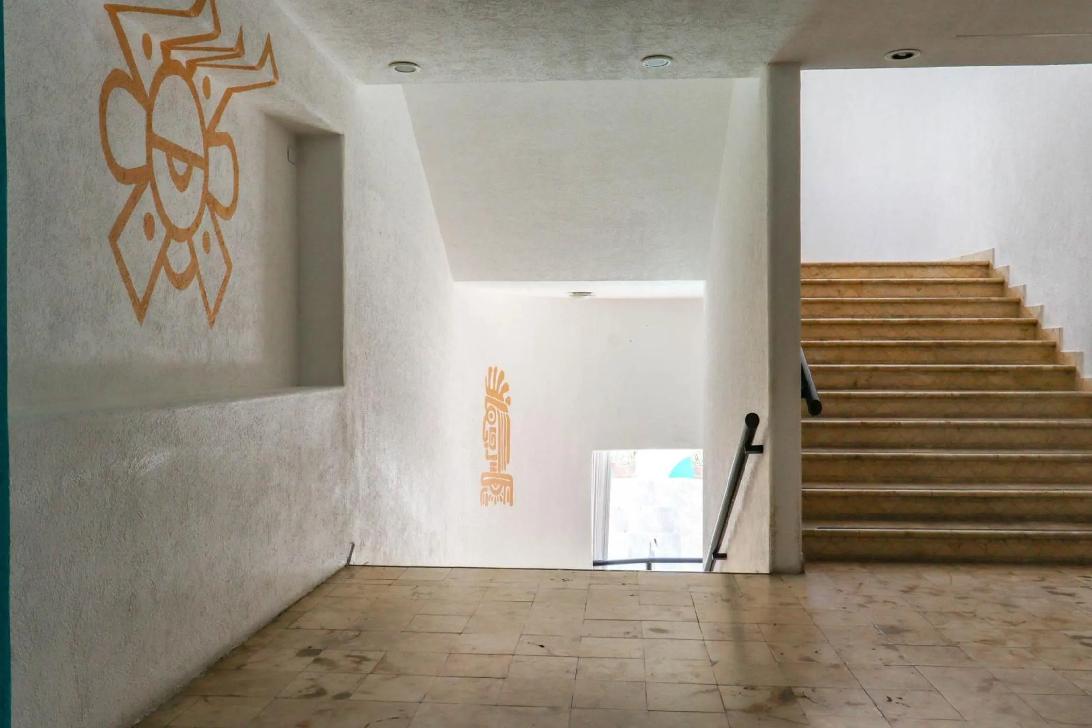 Property building in Hotel MX portal maya