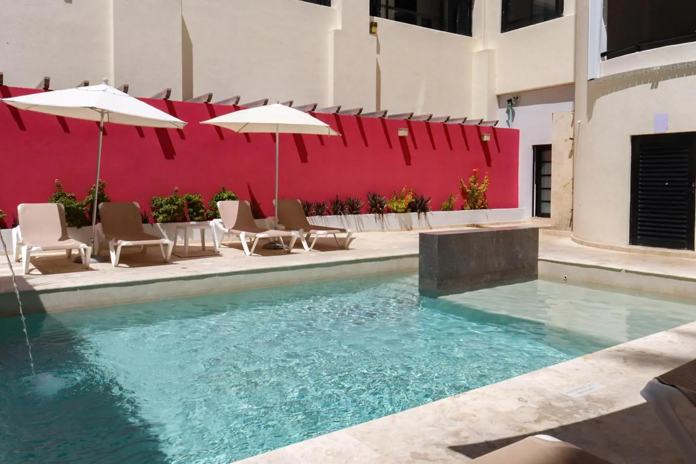 Swimming pool in Hotel MX portal maya Swimming pool in Hotel MX portal maya