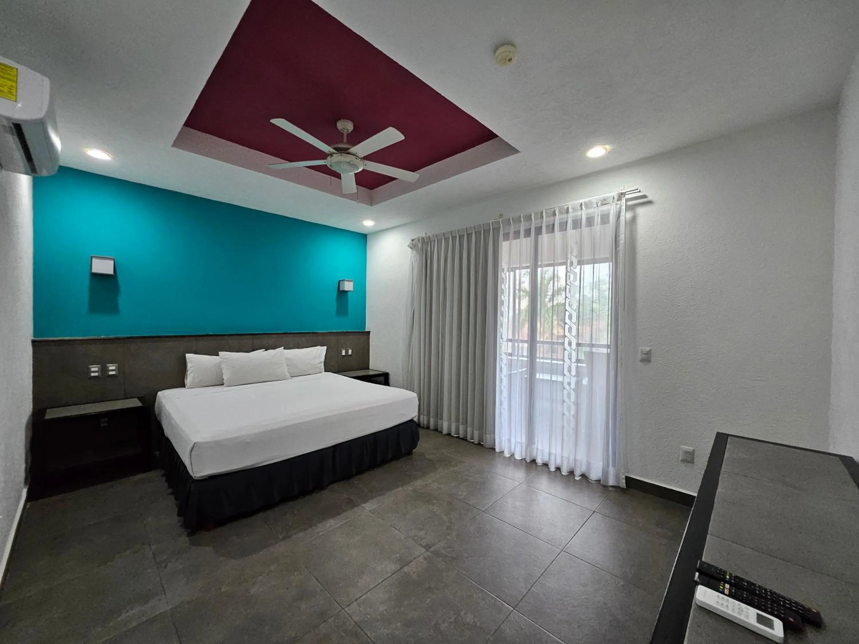 Bed in Hotel MX portal maya