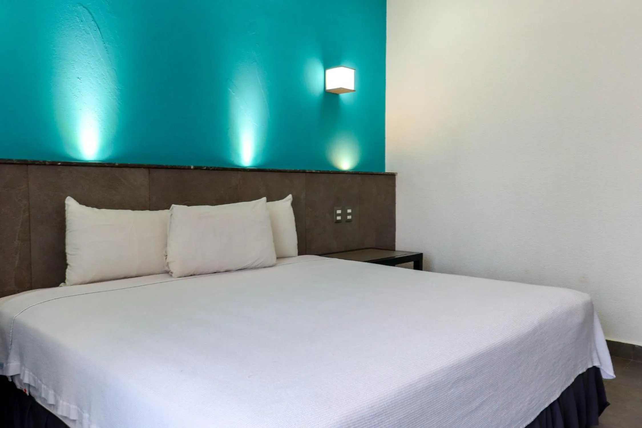 Bed in Hotel MX portal maya