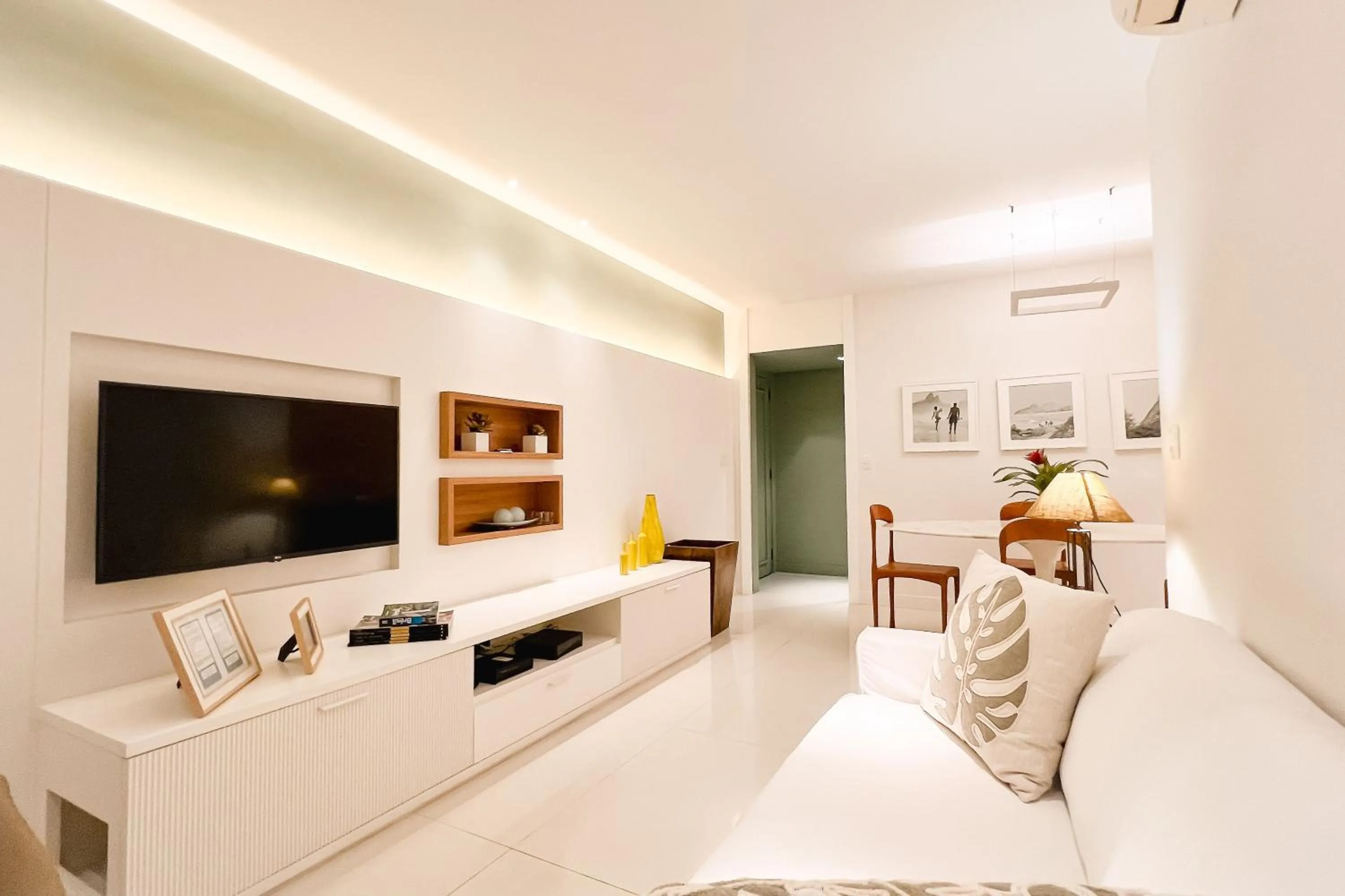 Living room in Ipanema Apart-hotel on the Beach