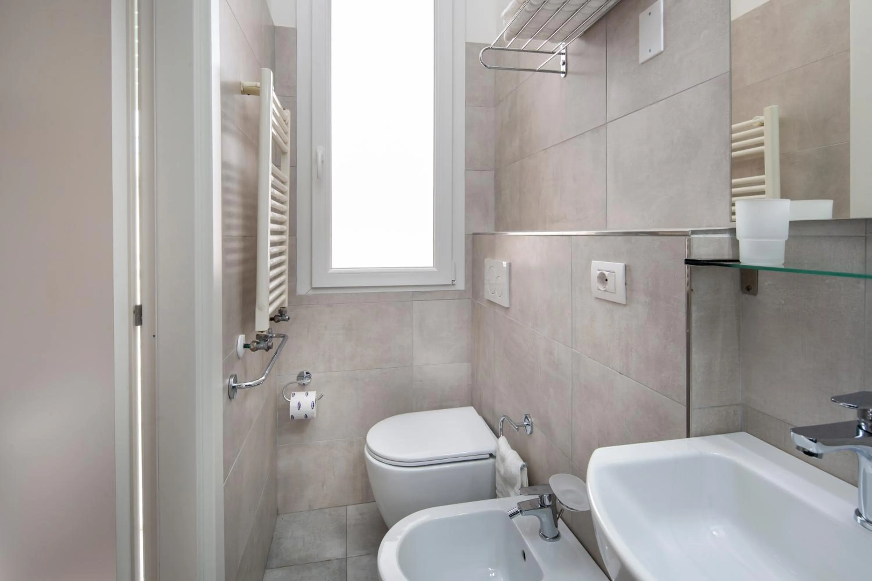 Toilet in MARITTIMO Milano Marittima