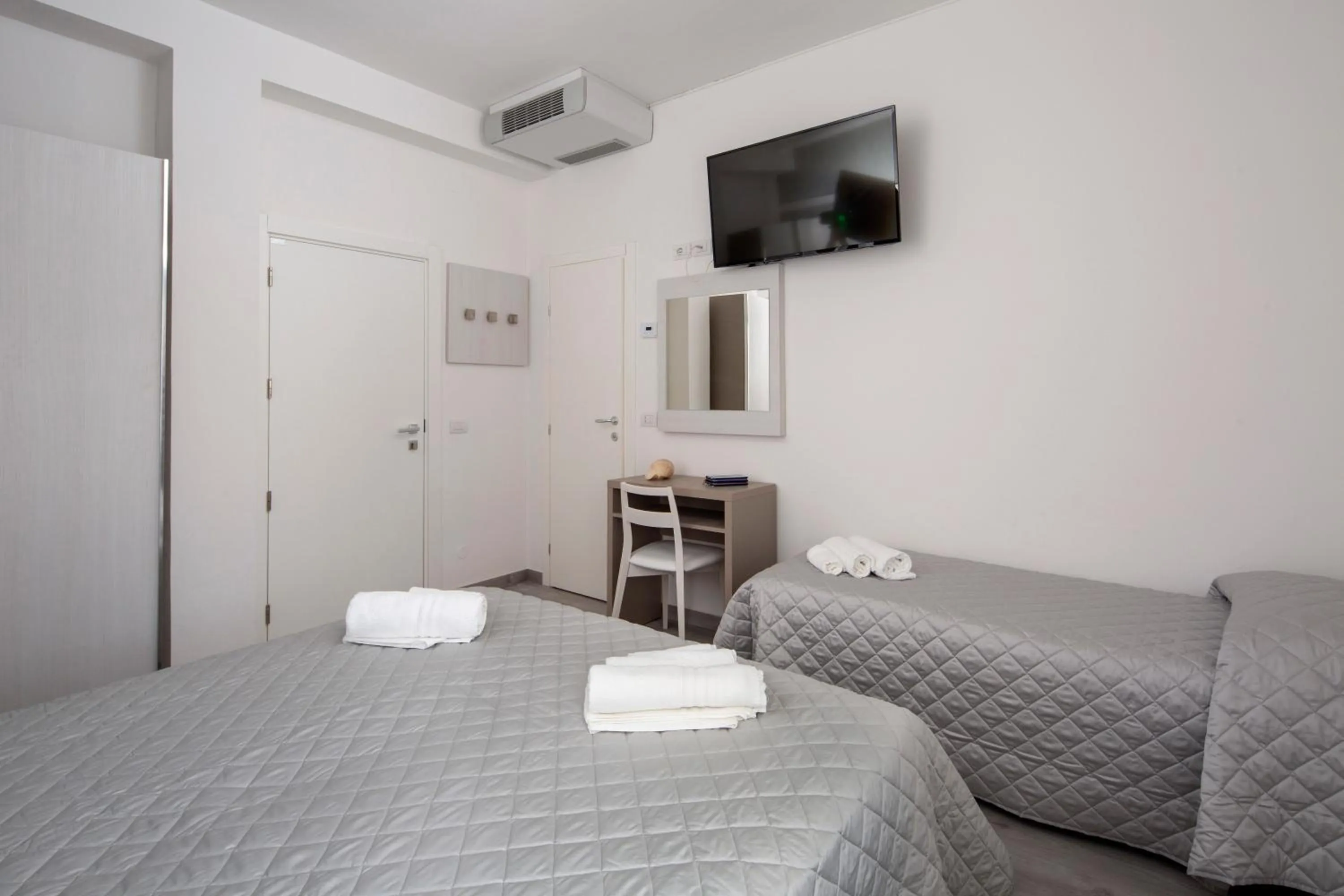 Bed in MARITTIMO Milano Marittima