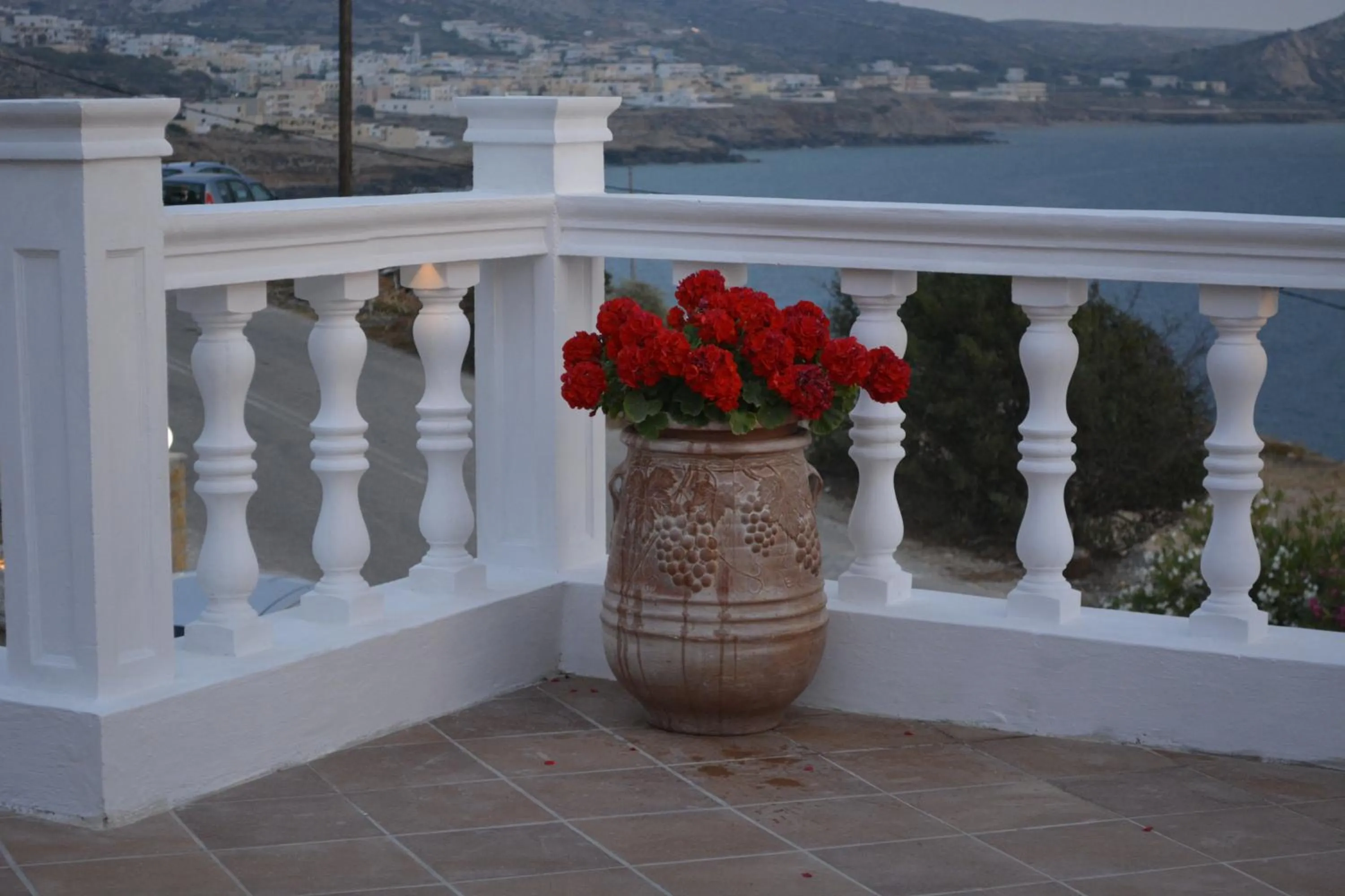 Day in Hotel Finiki View