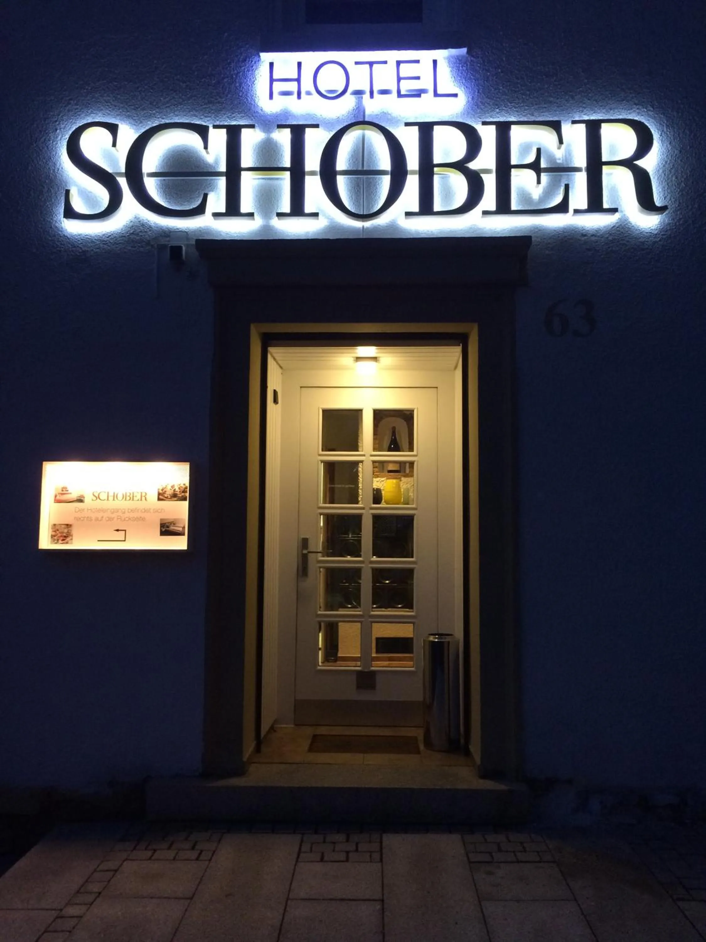 Facade/entrance in Hotel Schober