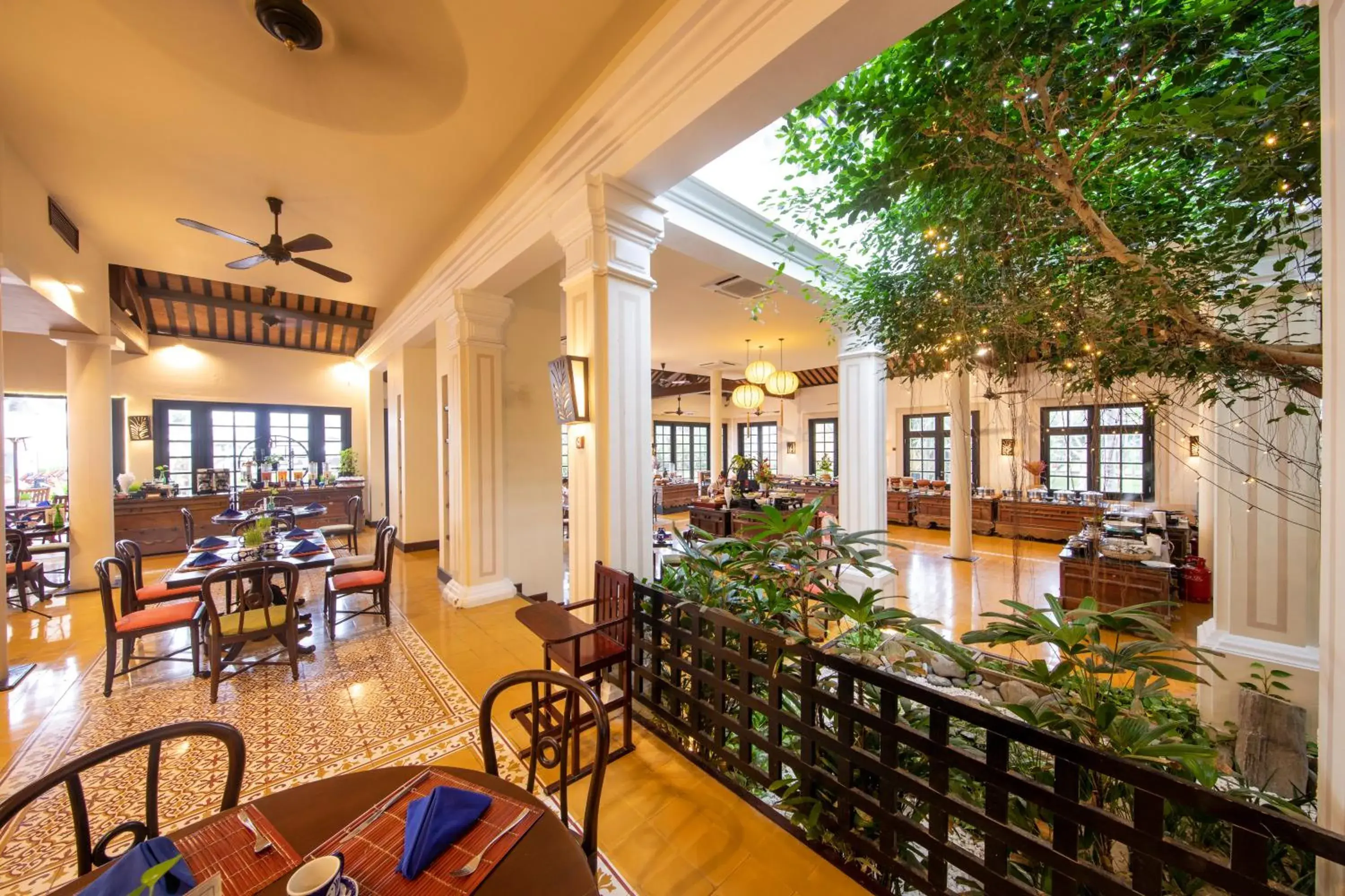 Restaurant/places to eat in Victoria Hoi An Beach Resort & Spa Restaurant/places to eat in Victoria Hoi An Beach Resort & Spa