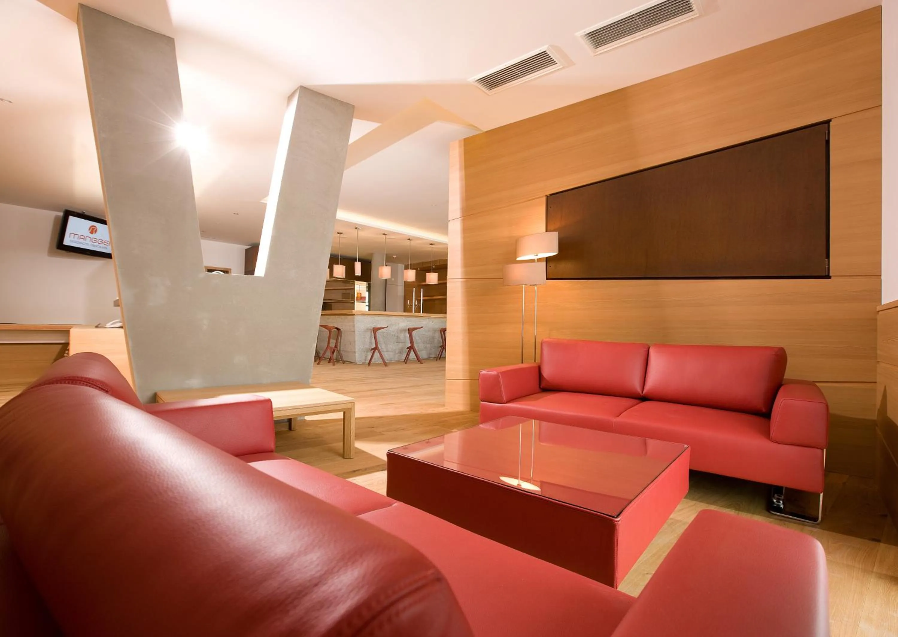 Lounge or bar in Hotel Manggei Designhotel Obertauern