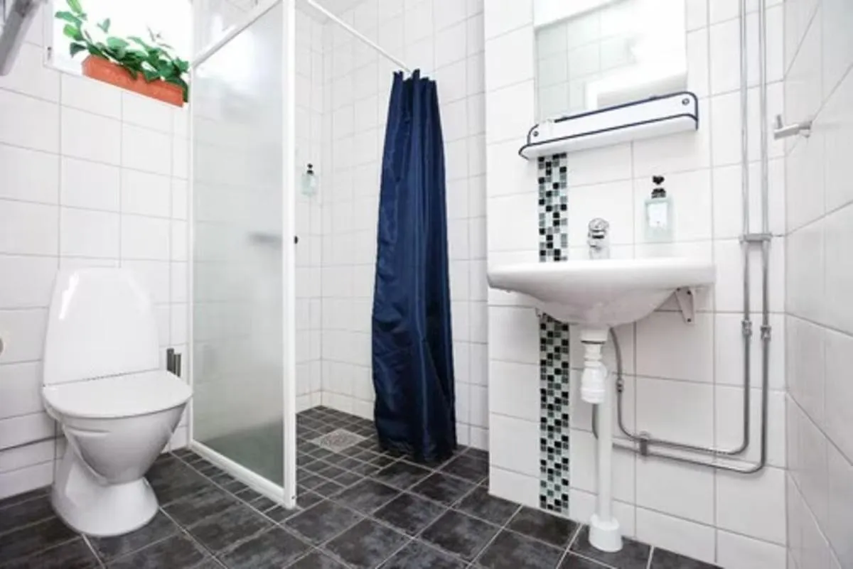 Bathroom in The Brewery Hotel