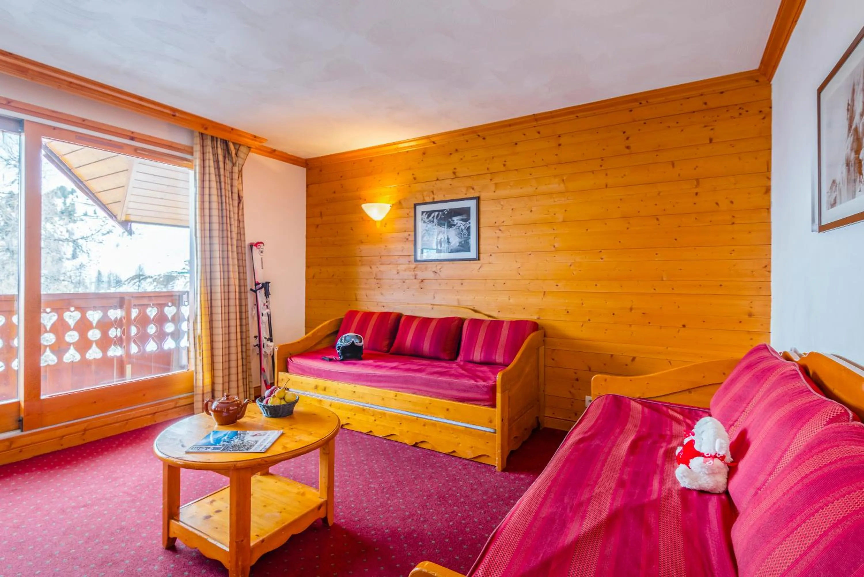 Living room in Lagrange Vacances Aspen