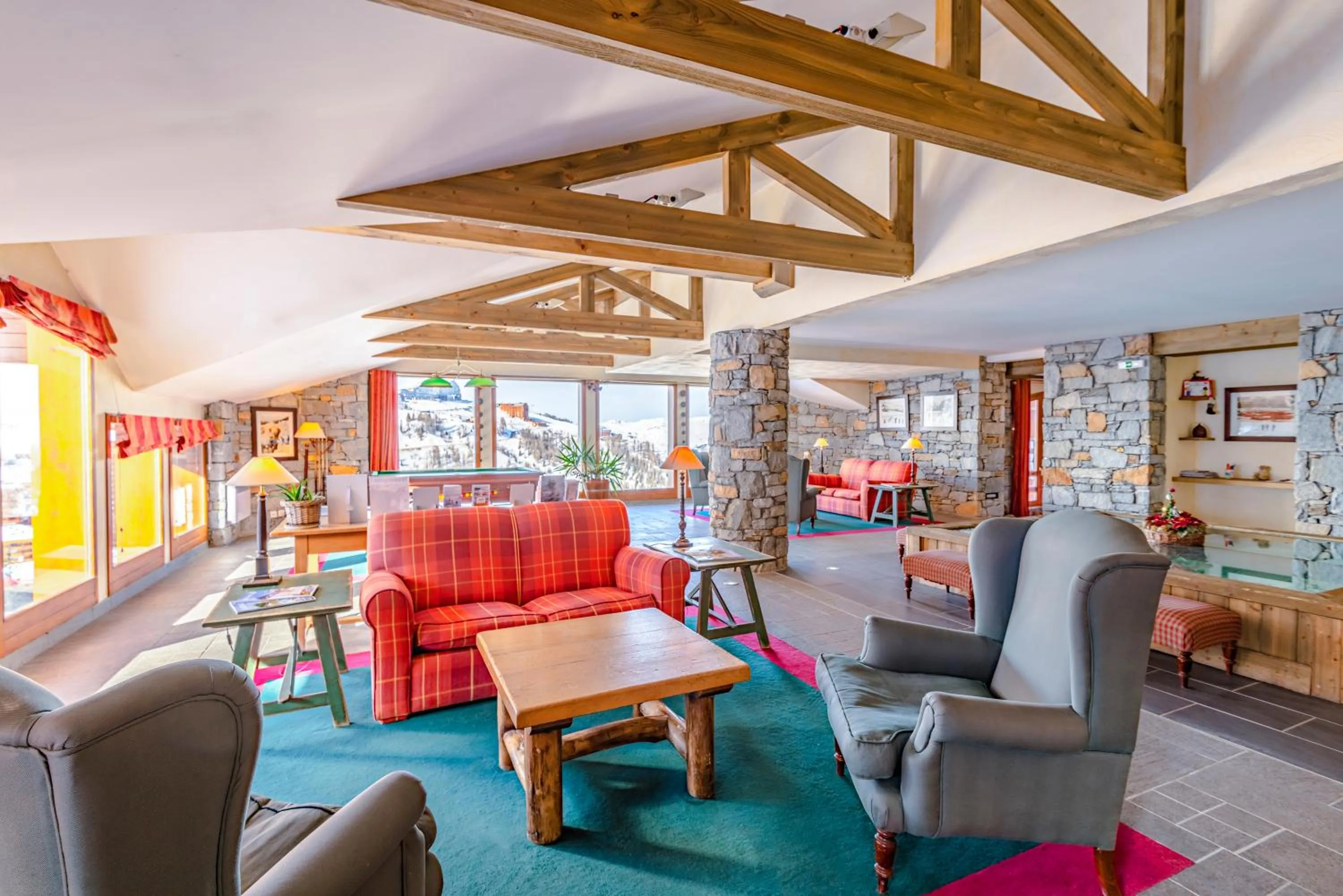 Lobby or reception in Lagrange Vacances Aspen