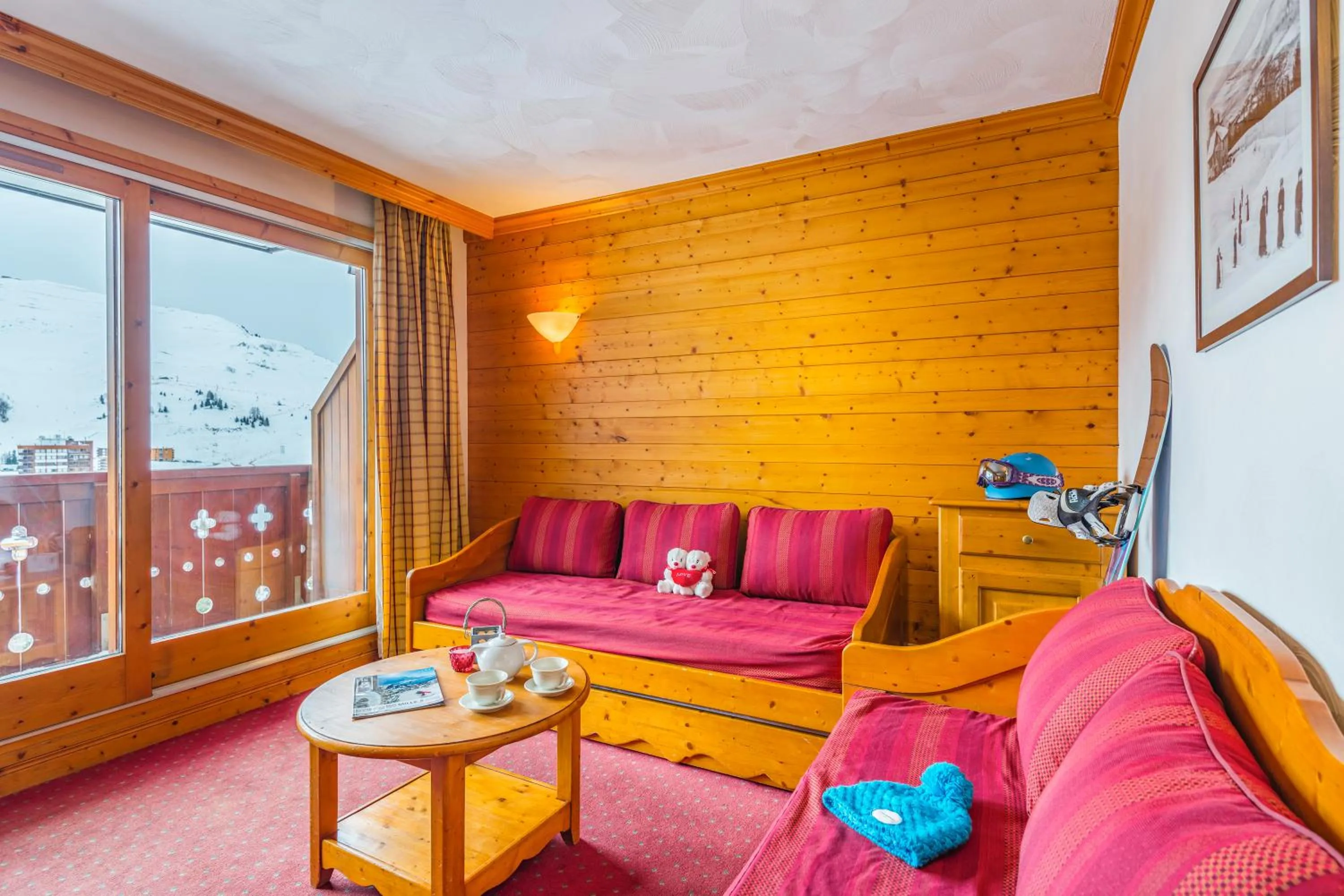 Living room in Lagrange Vacances Aspen