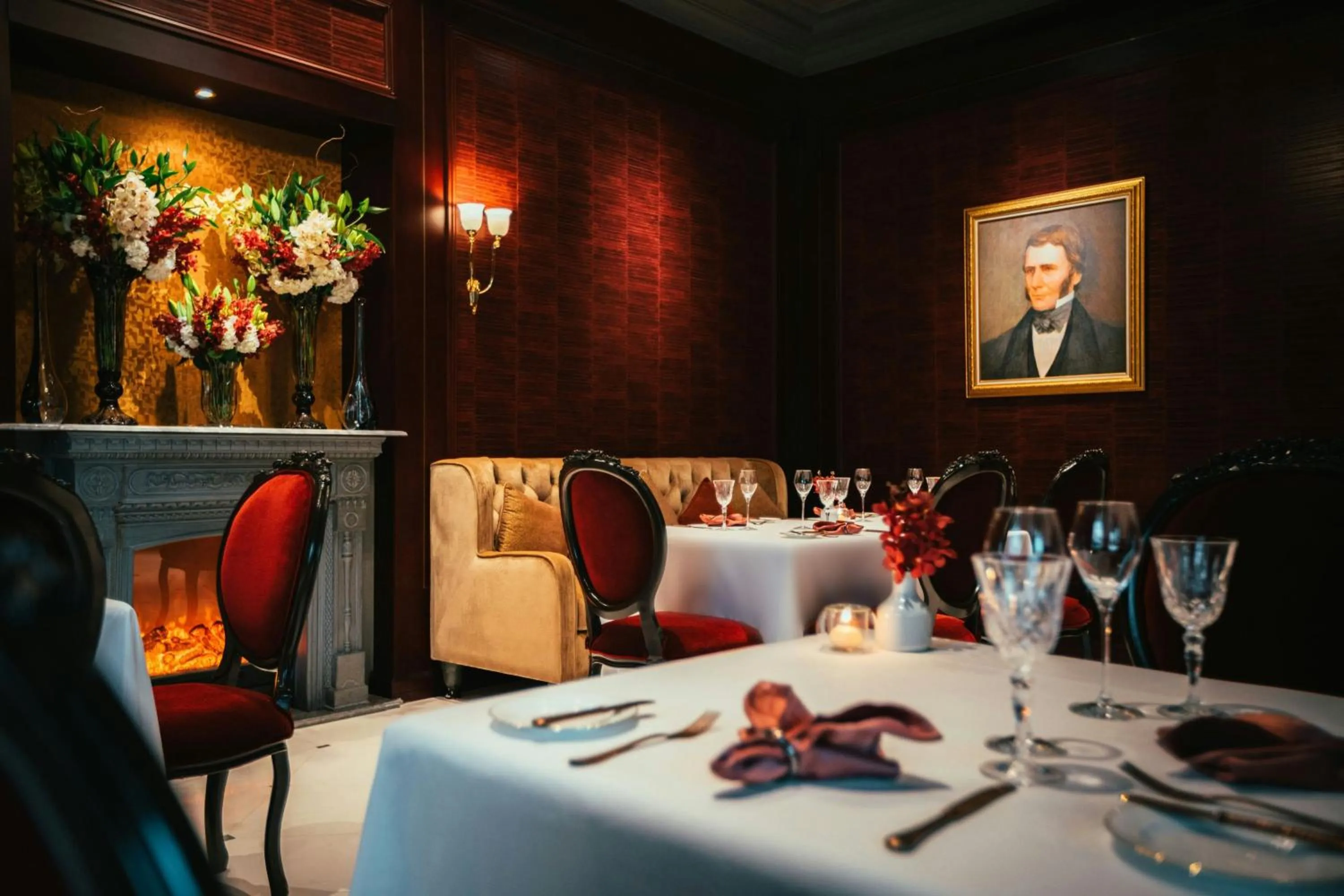 Restaurant/places to eat in The Ritz-Carlton, Bahrain