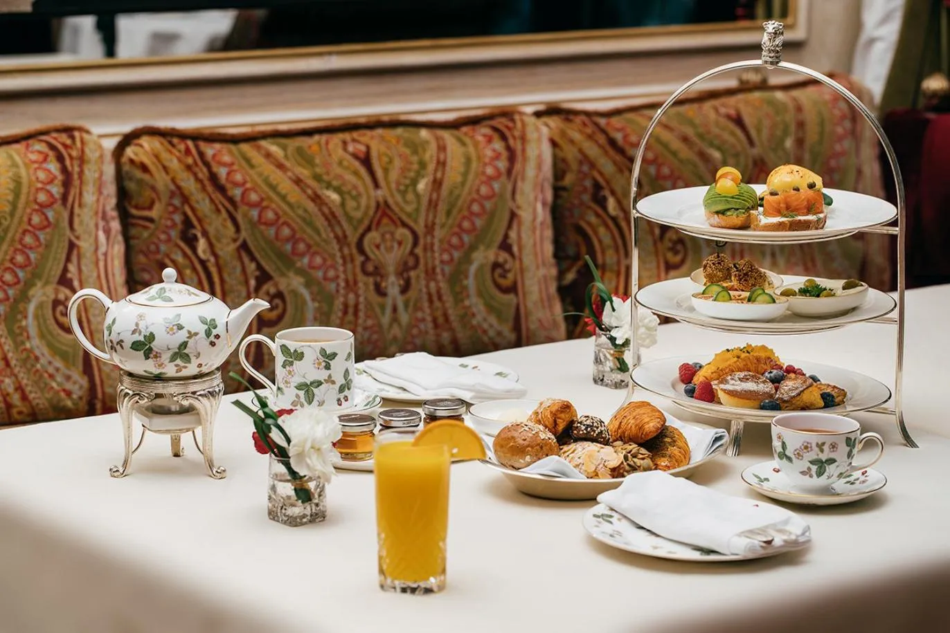 Food and drinks in The Ritz-Carlton, Bahrain